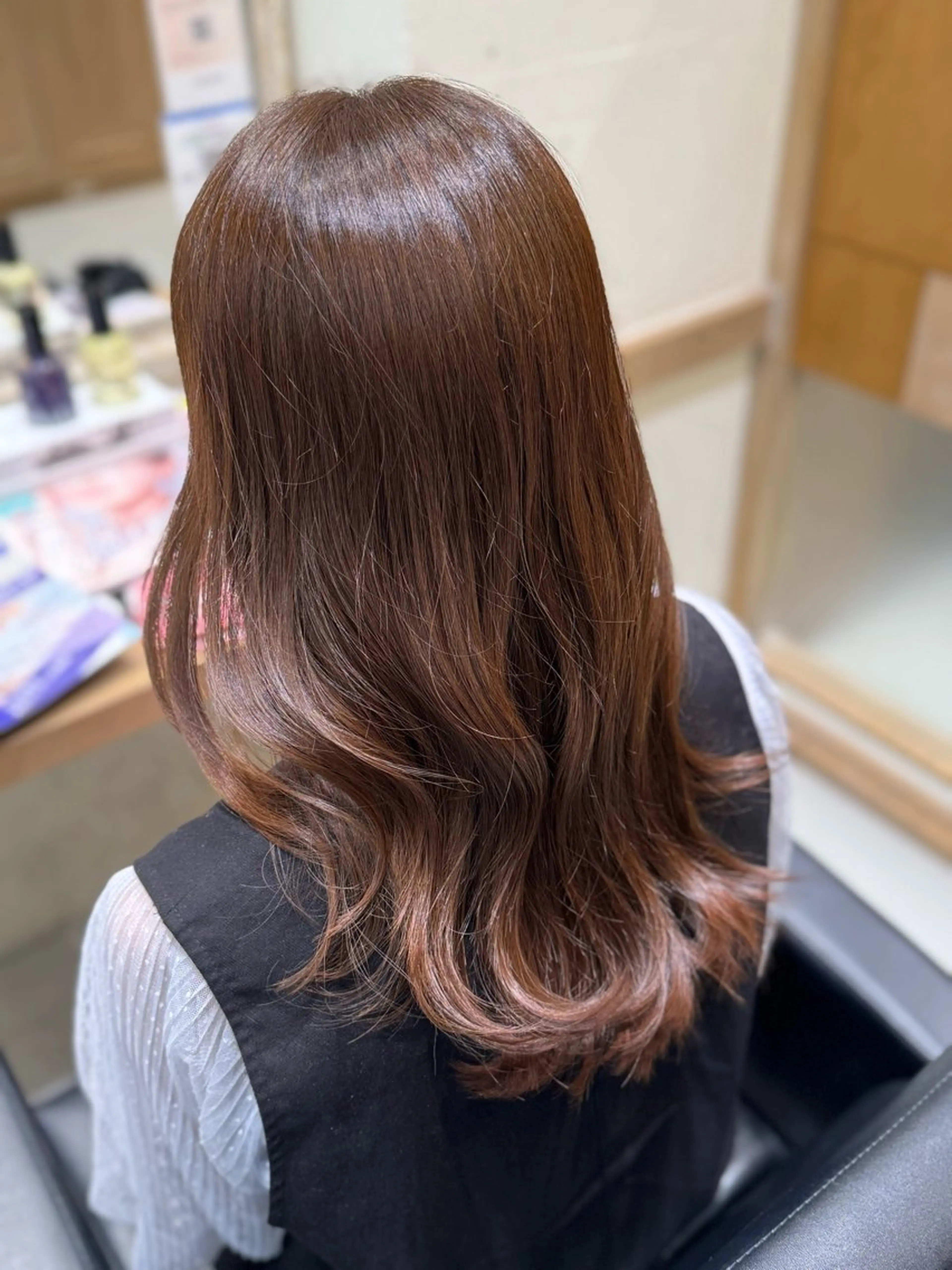 セミロング カラー カット ヘアカラー トリートメント 透明感カラー/顔周り カット/レイヤーにかのヘアスタイル