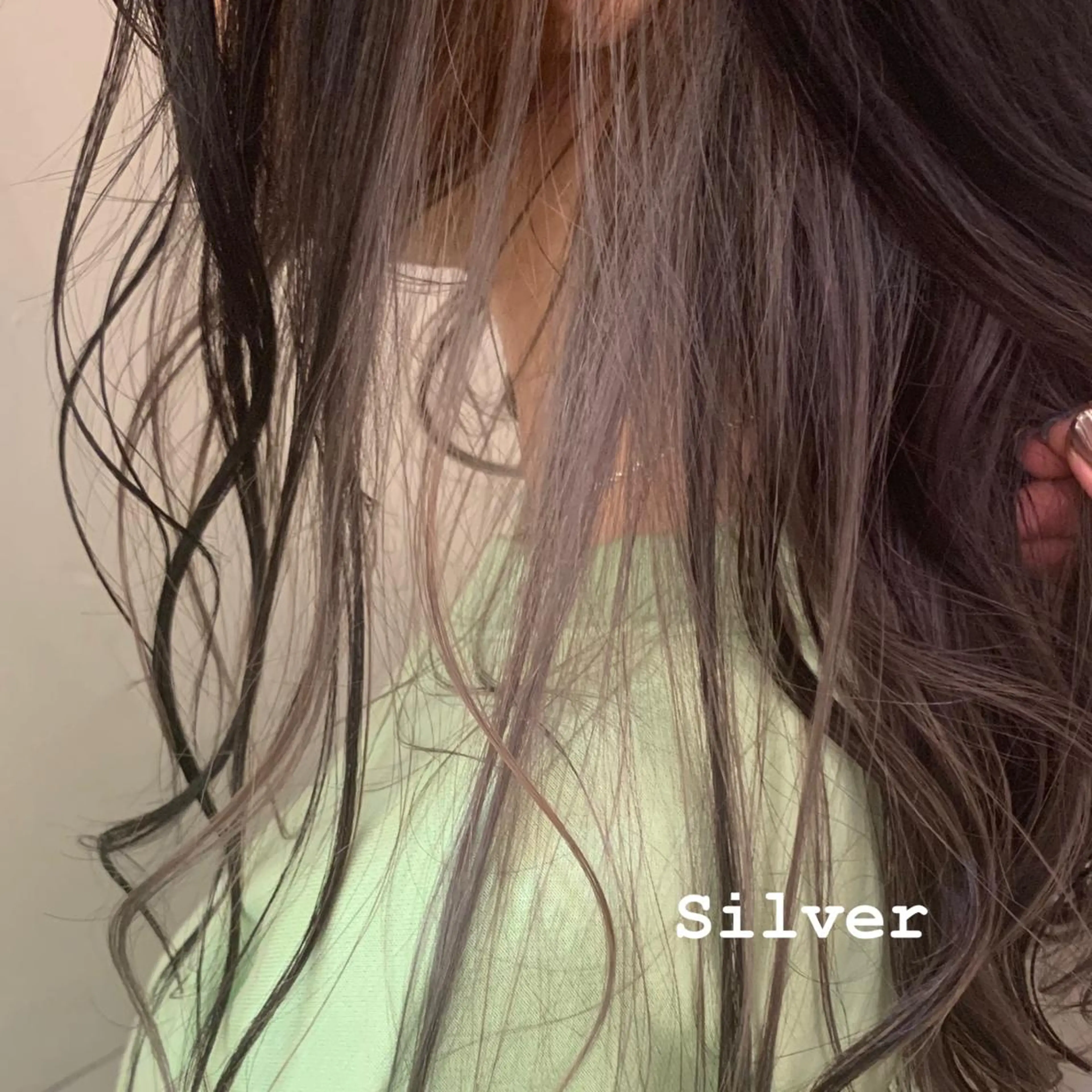 セミロング カラー ブリーチ インナーカラー ヘアカラー ✨カラー支持No.1 🧸ワキ カナコ🧸のヘアスタイル