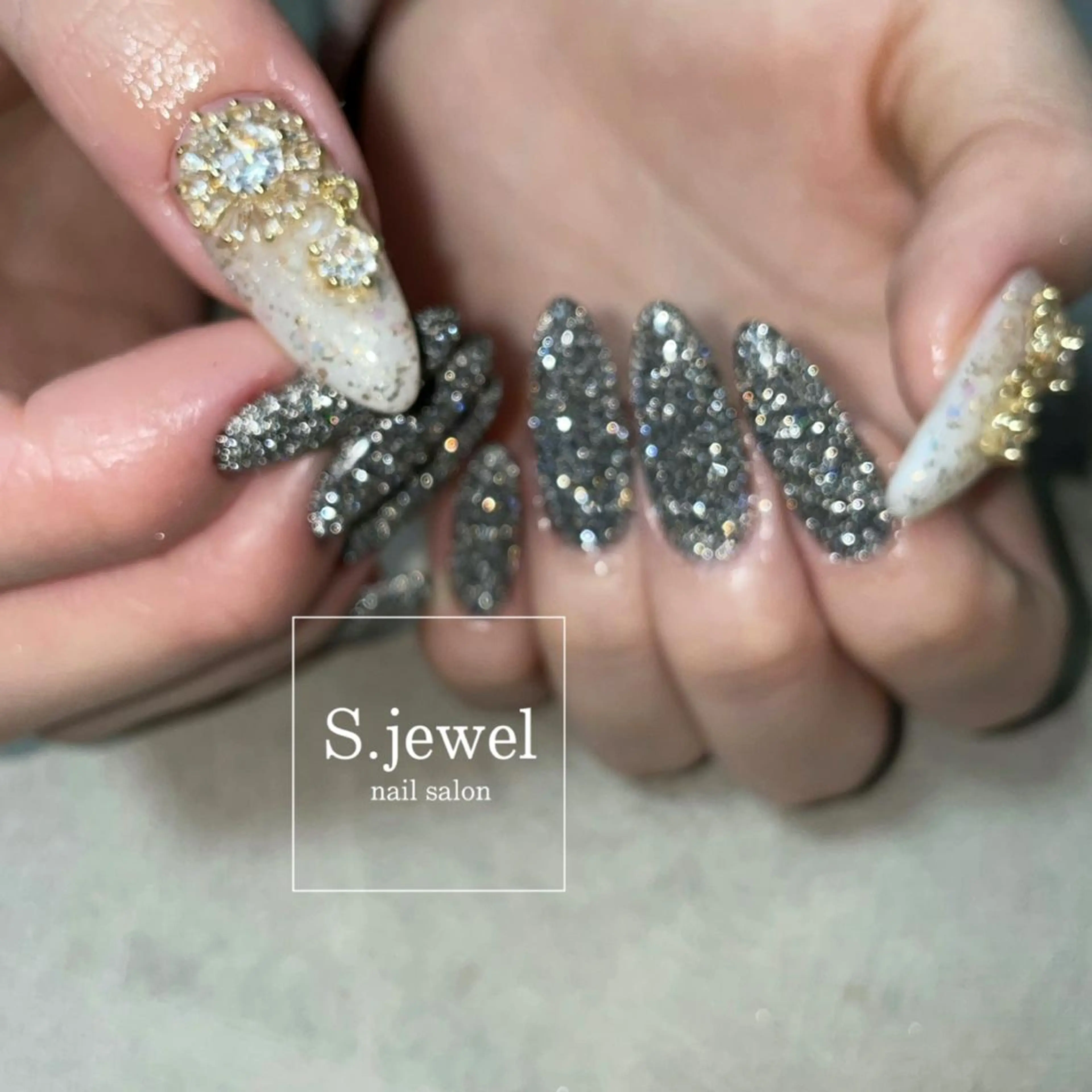 ネイル S♡JEWEL所属・S. JEWELのネイルデザイン