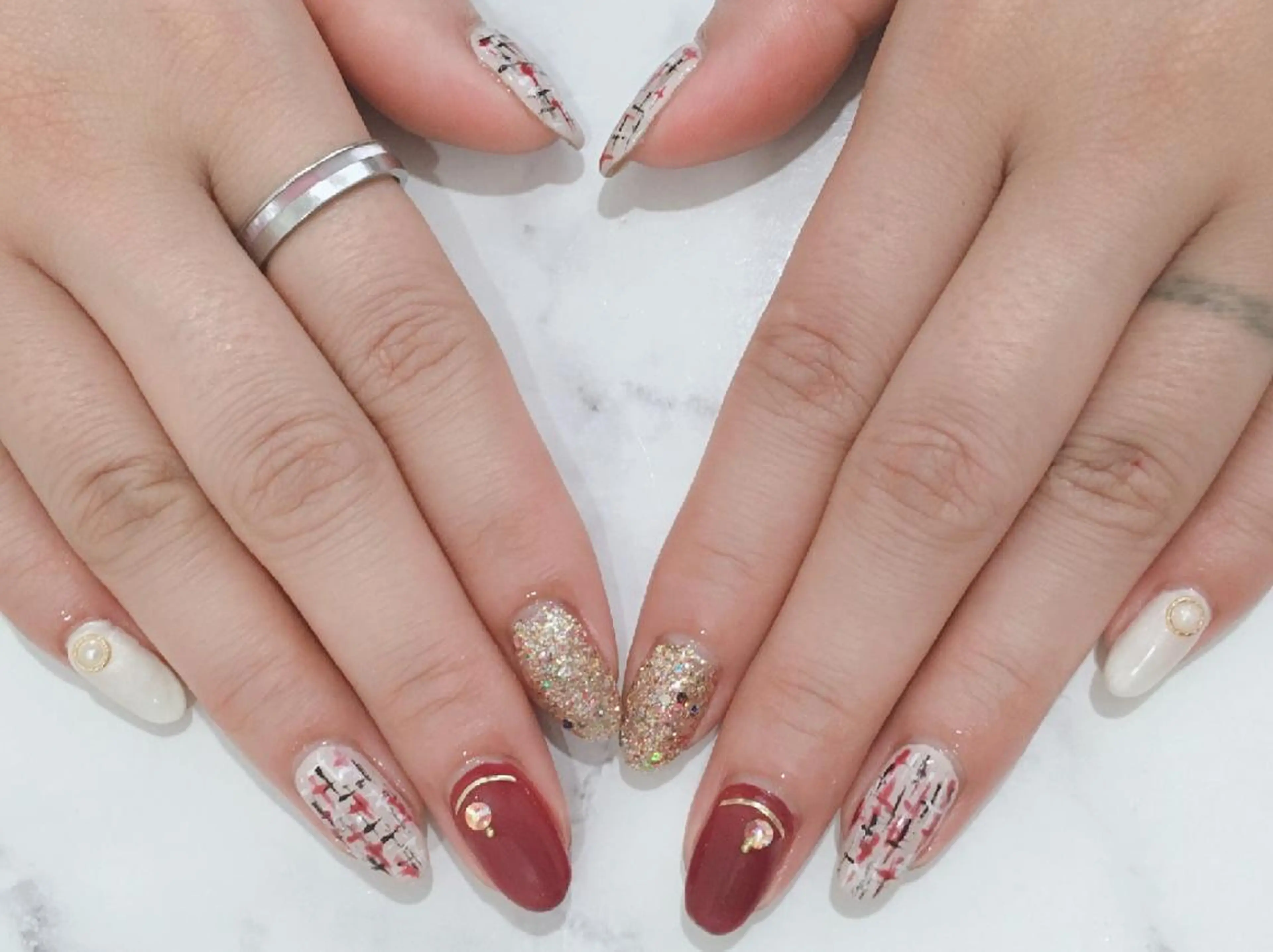 ネイル フラワーネイル ツイードネイル ネイル&フラワーサロン〜Ri✦hiro〜鳥栖店所属・HIRATA RIEのネイルデザイン