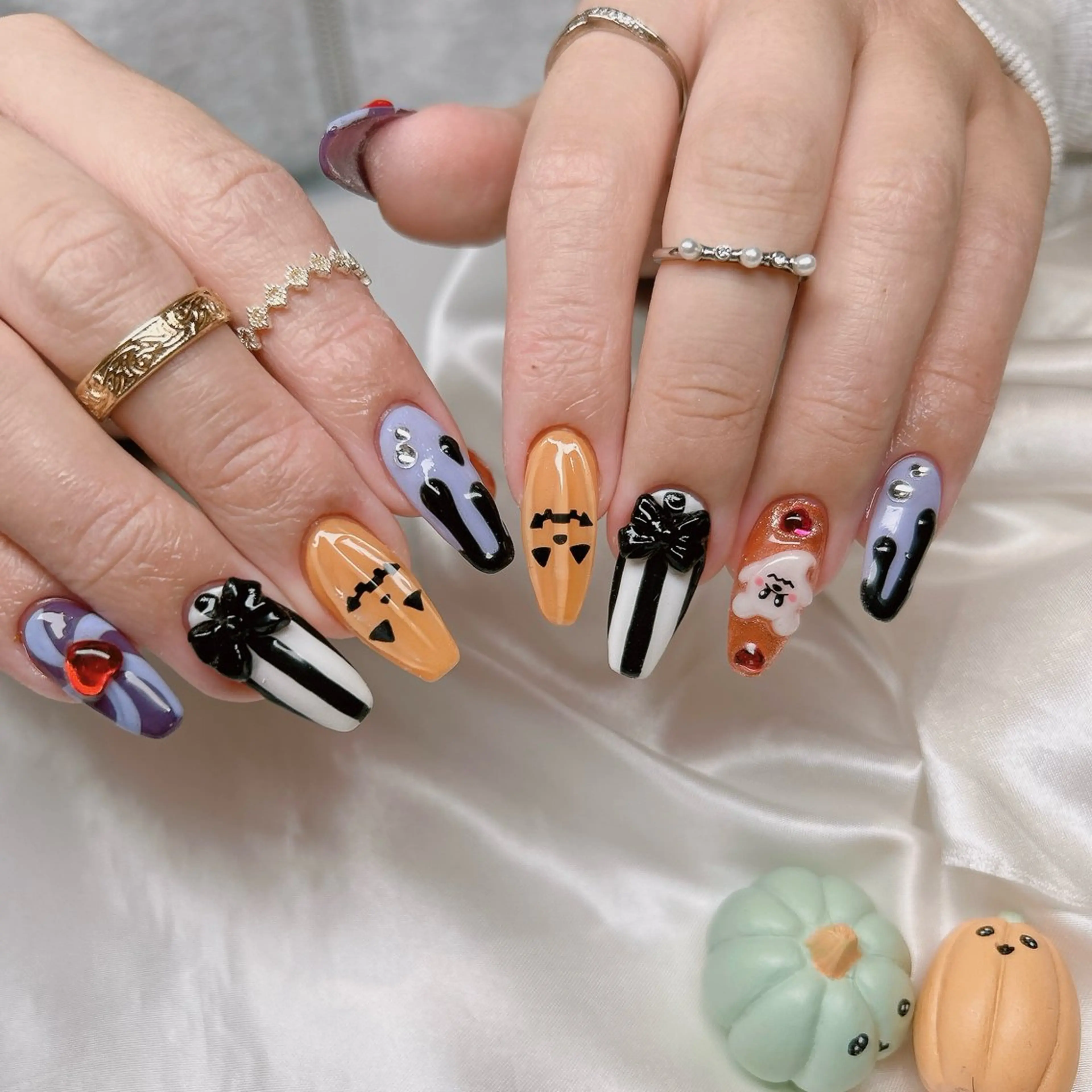 ネイル ハロウィン ハンドネイル junna のぞいてねのネイルデザイン