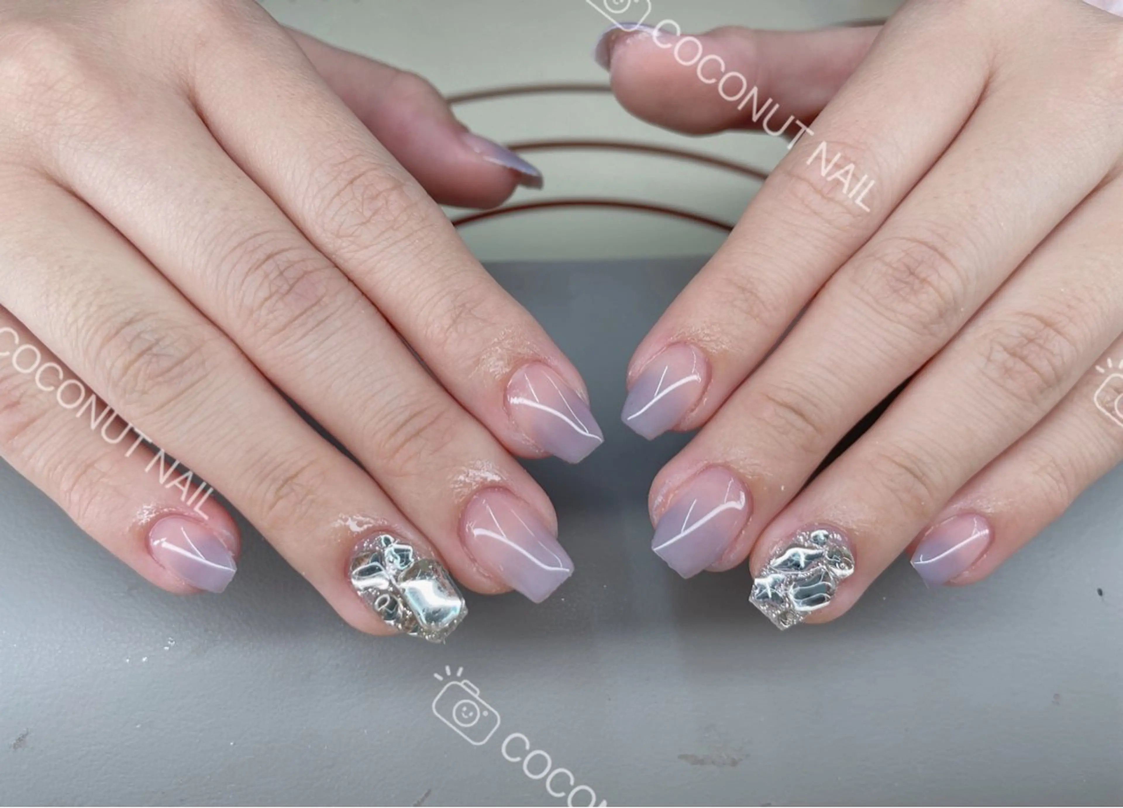 ネイル ハンドネイル 神田 ココナッツのネイルデザイン