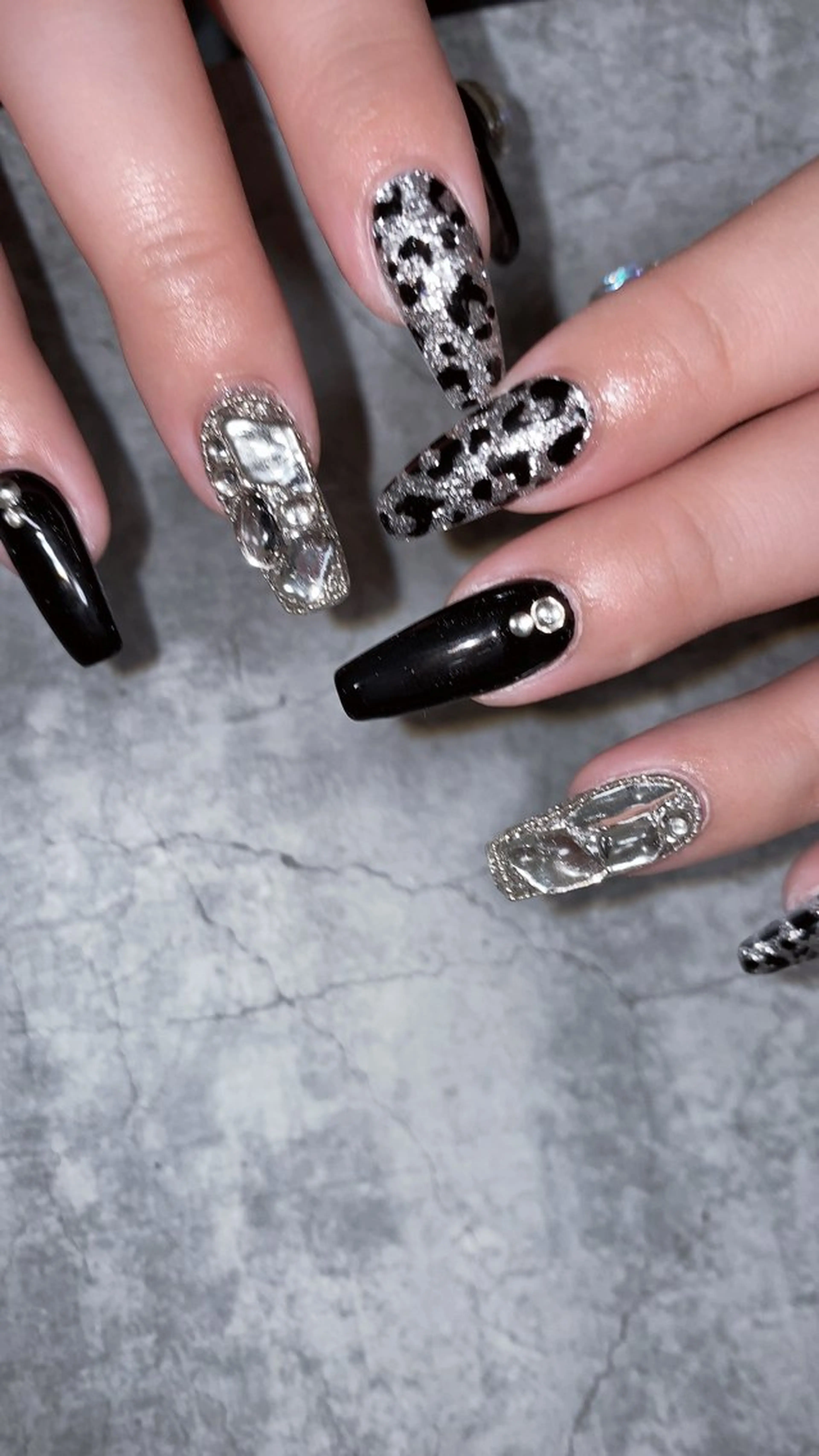 ネイル ハンドネイル JILL sa-yaのネイルデザイン