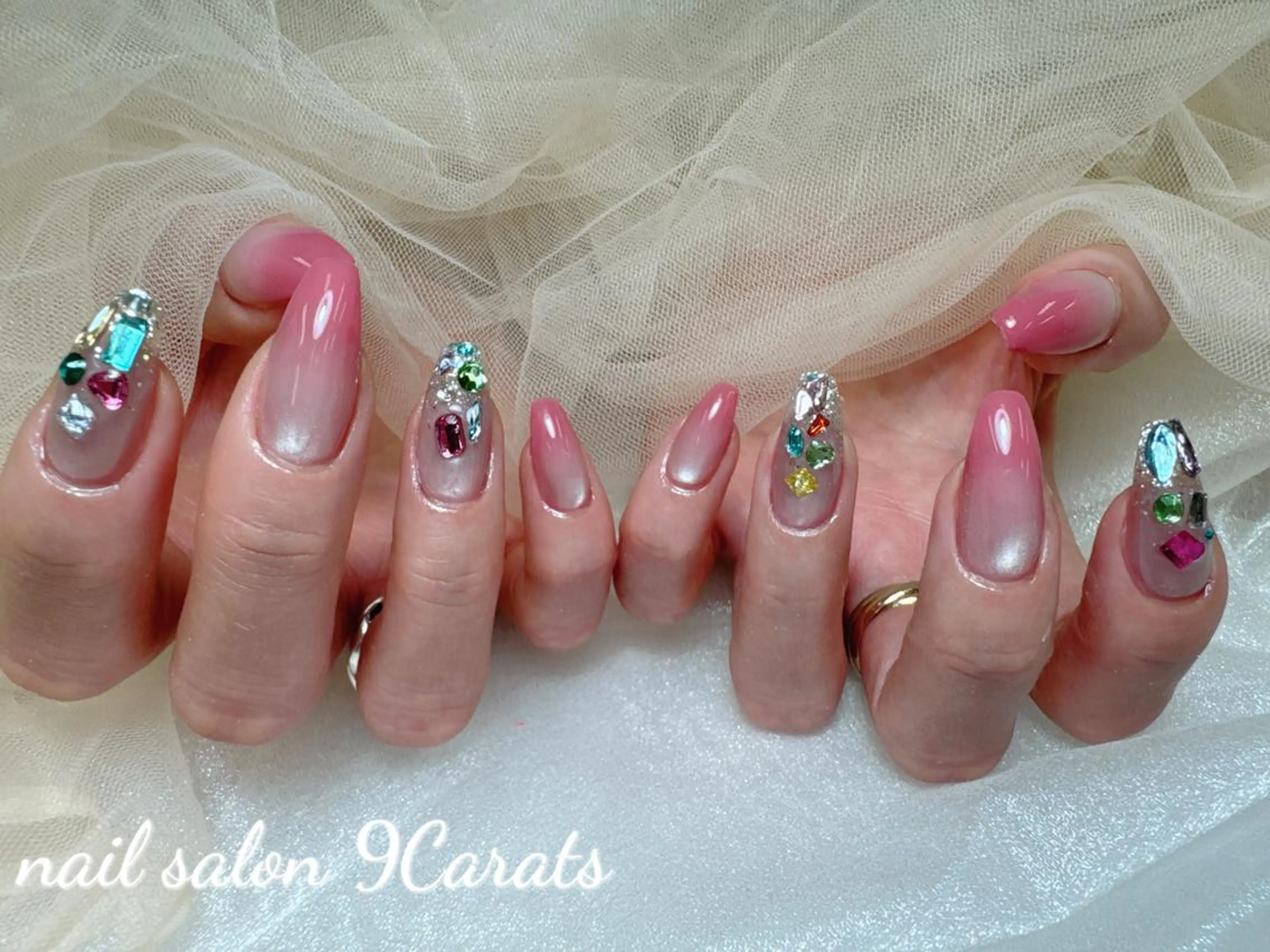 ネイル ネイルサロン 9Carats神田のネイルデザイン