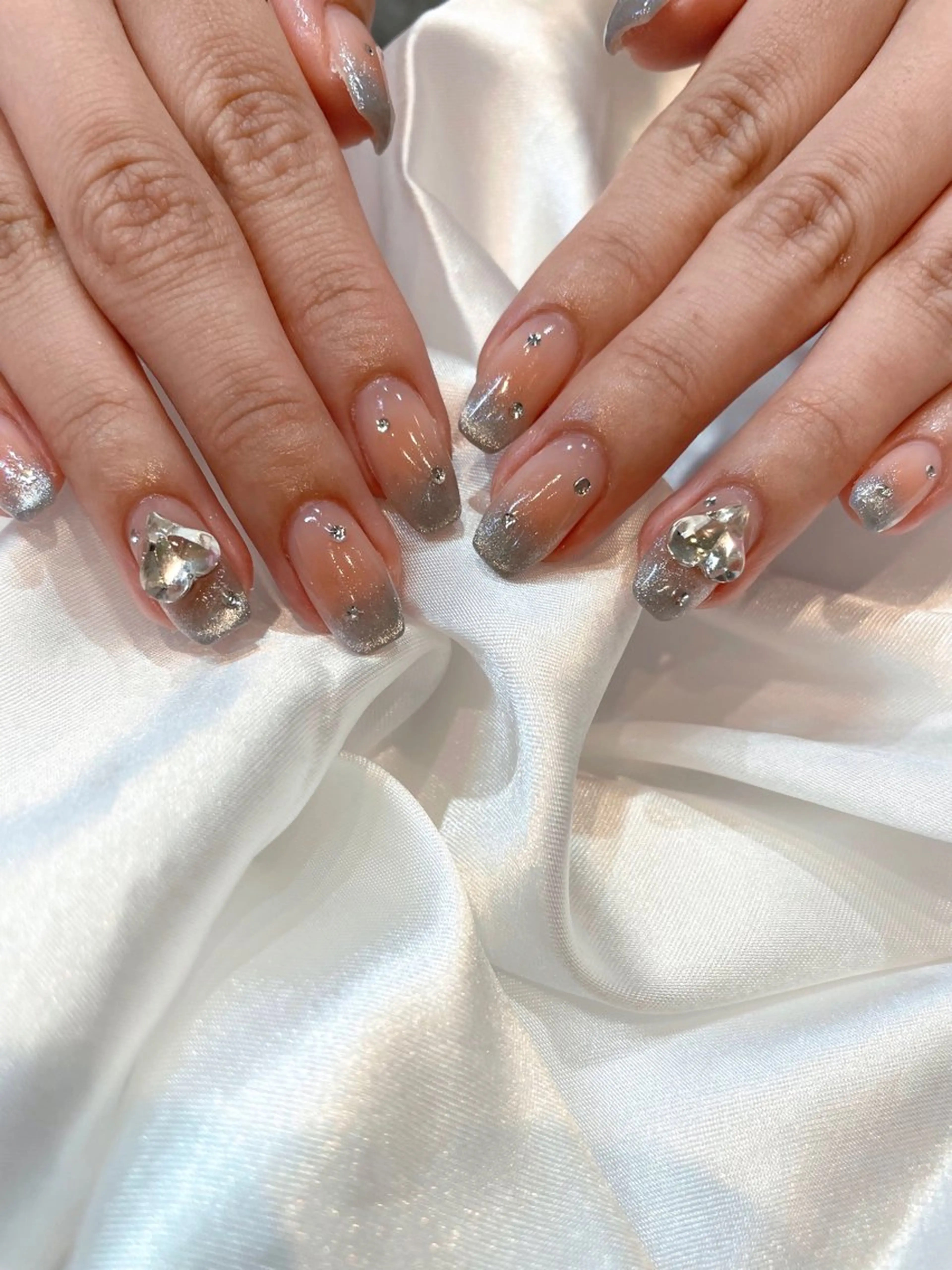 ネイル ハンドネイル classic 新横浜所属・山田 暉のネイルデザイン