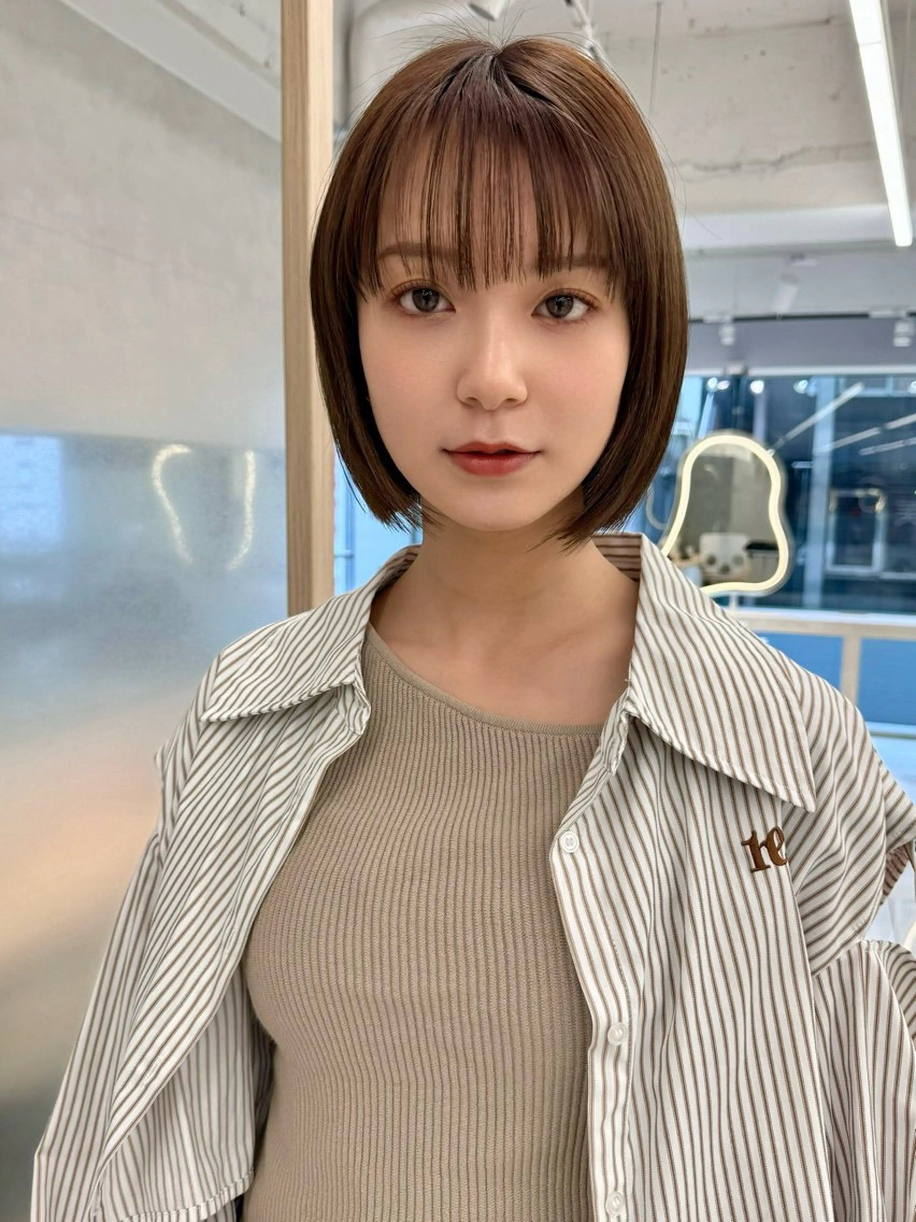 ミディアム レイヤー/韓国/ 顔周り/しんやのヘアスタイル