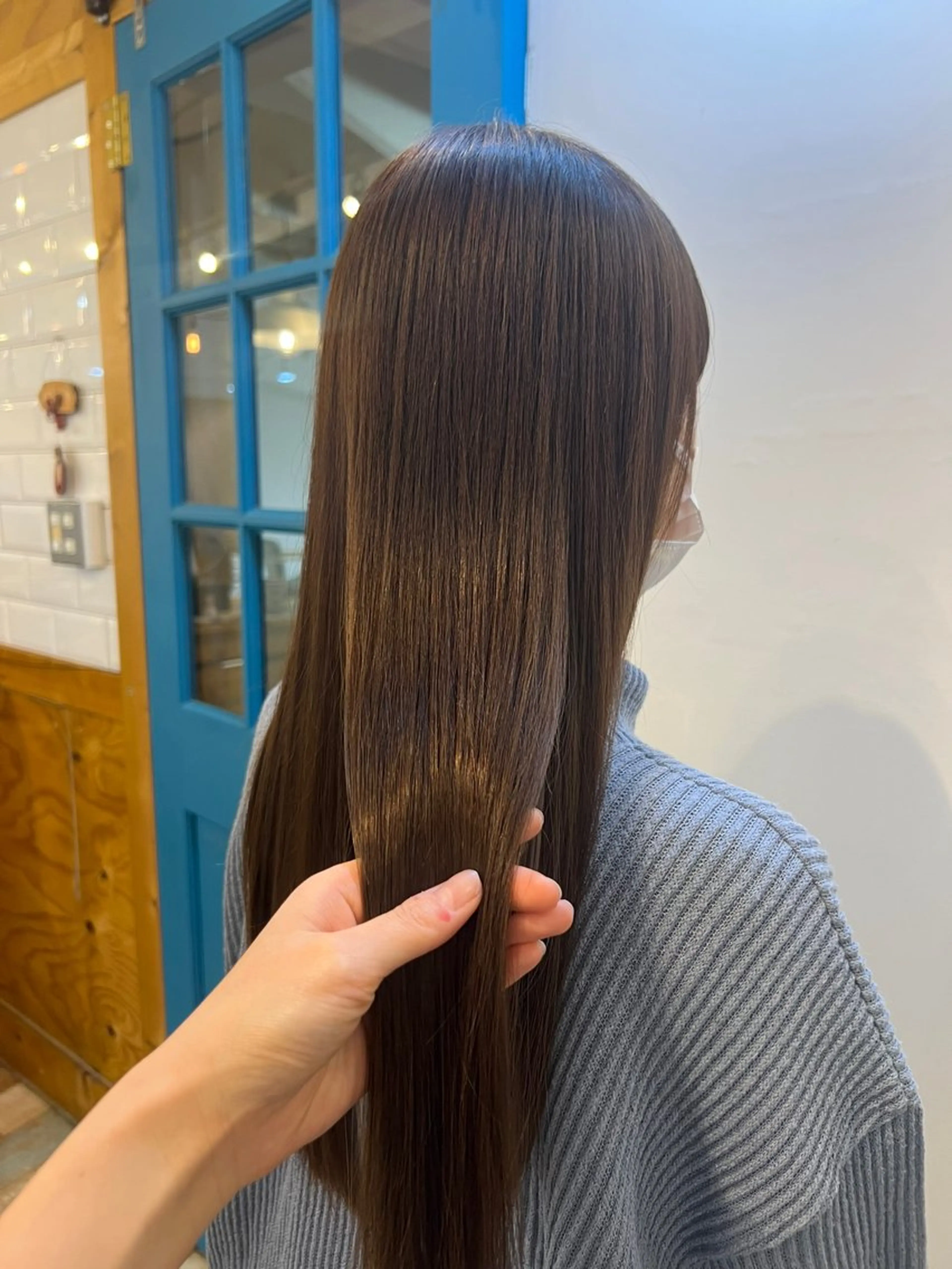 ロング カラー デザインカラー イヤリングカラー ボブ くせ毛 顔周りカット ヘアカラー 縮毛矯正 トリートメント KANA/ボブ/ インナーカラー/艶髪のヘアスタイル