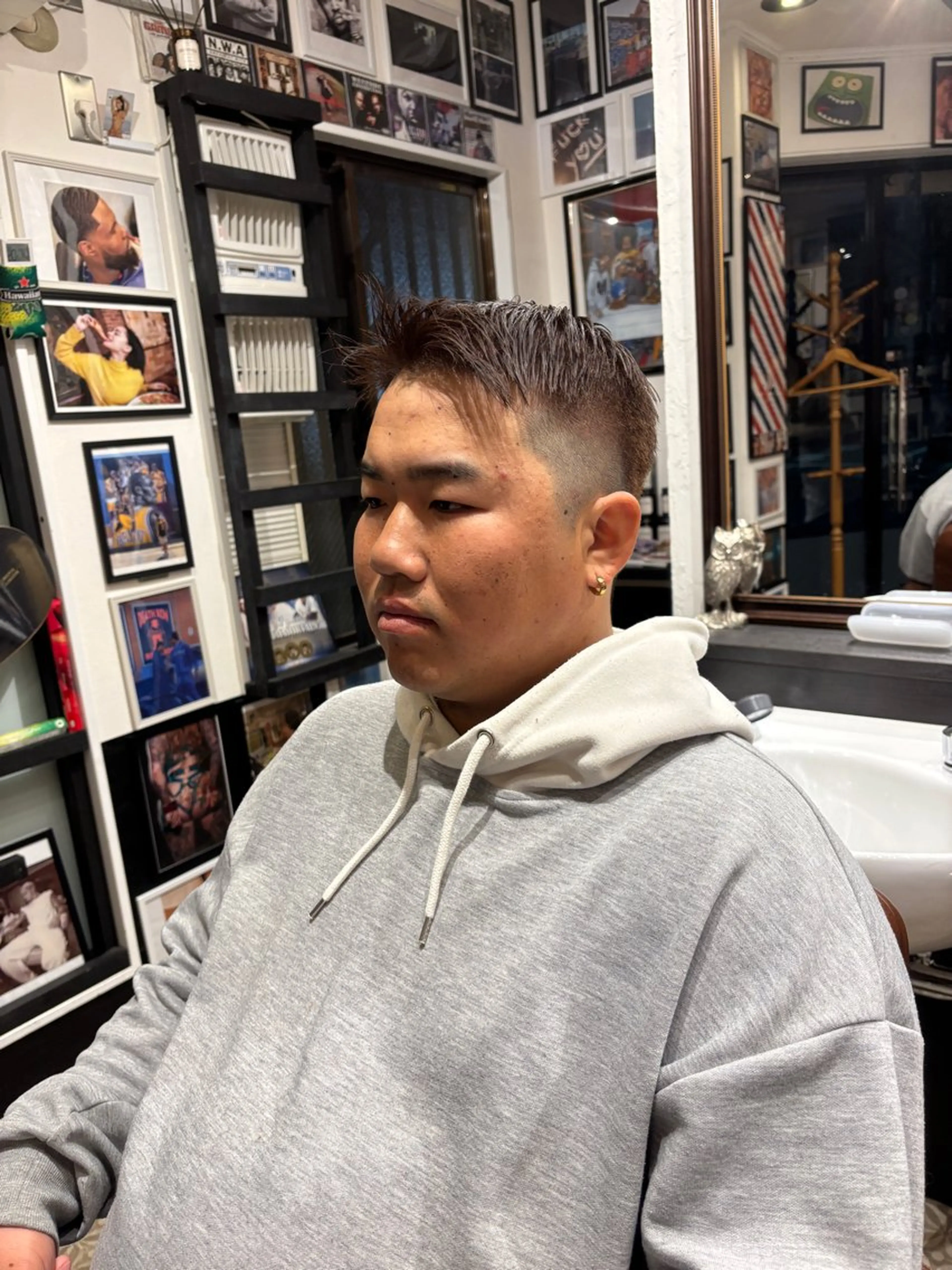 ショート カラー メンズ CribHoodbarbershop所属・白井 昇太のヘアスタイル