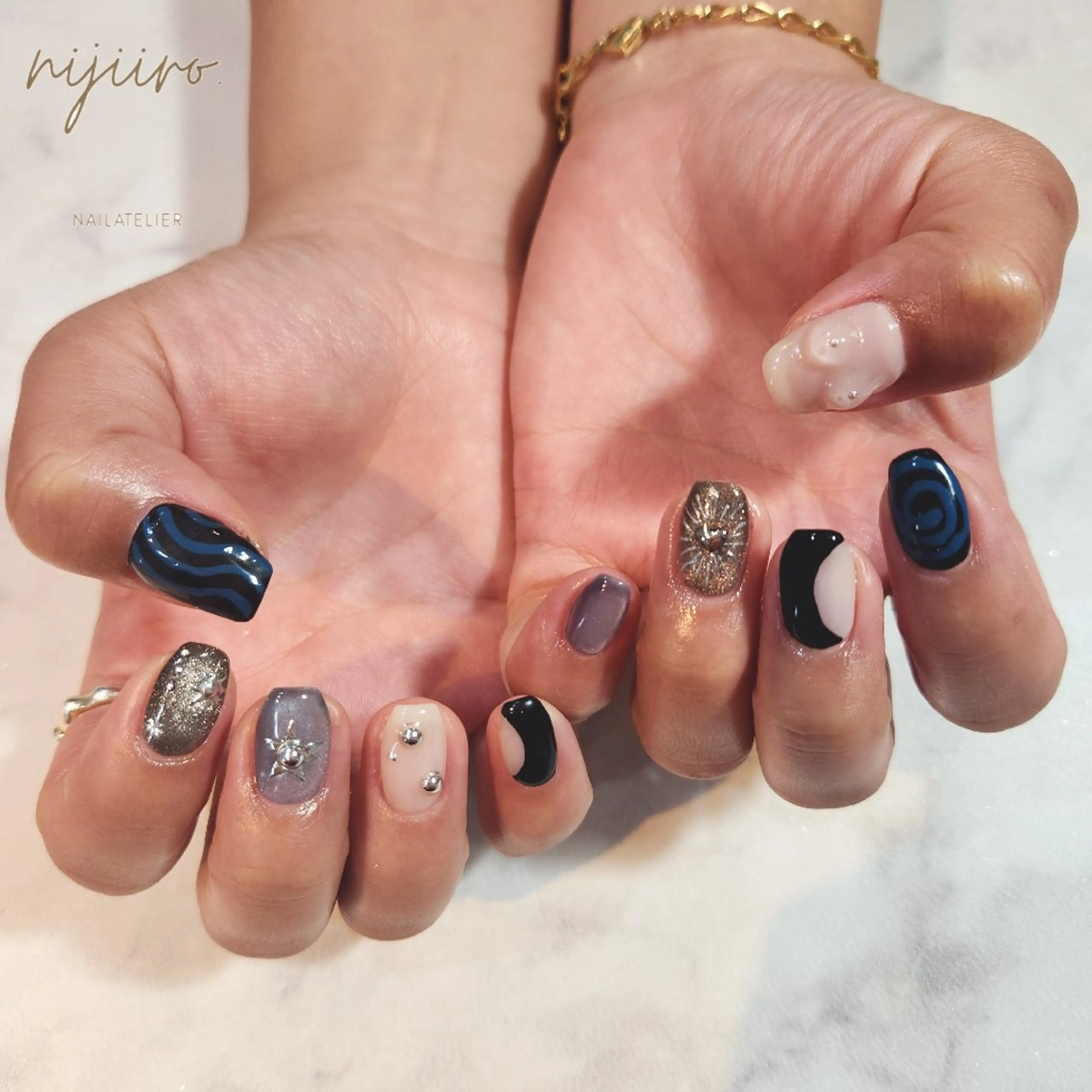 ネイル ハンドネイル nailatelier nijiiro.所属・nijiiro🌈 サトウのネイルデザイン