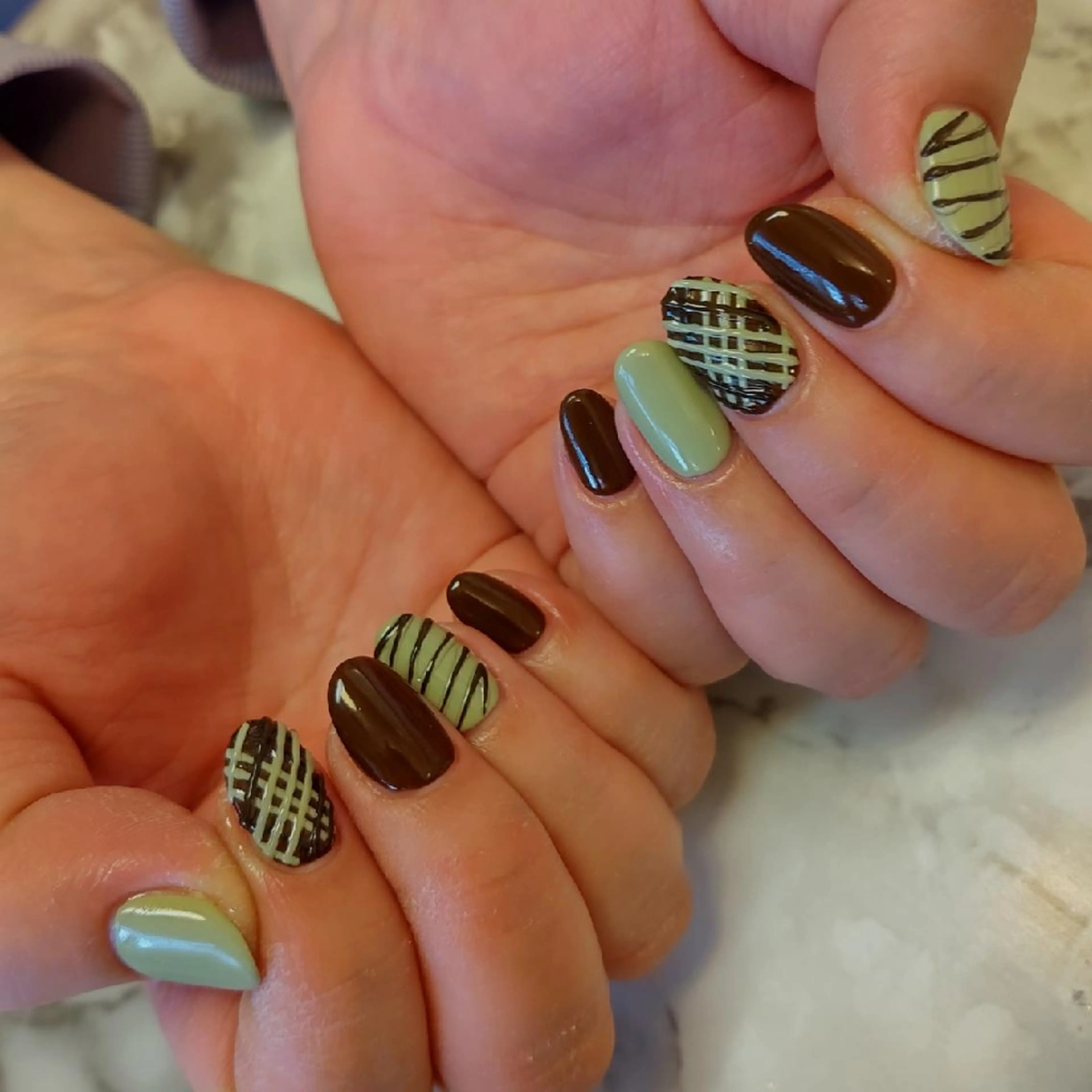 ネイル ピスタチオネイル ジェヌインネイル 河内のネイルデザイン