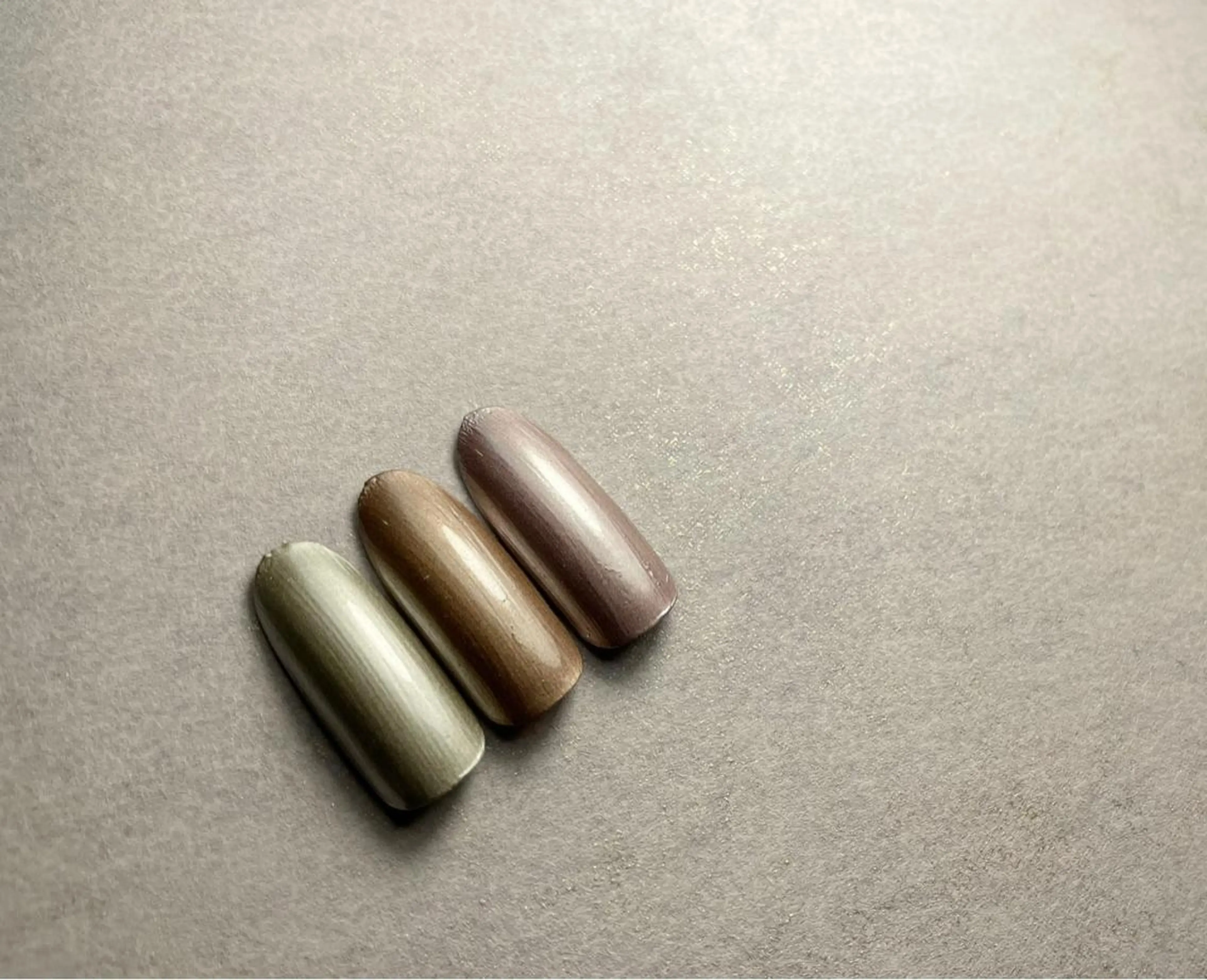 ネイル ゴールド ピンク シルバー 大山 浩美のネイルデザイン