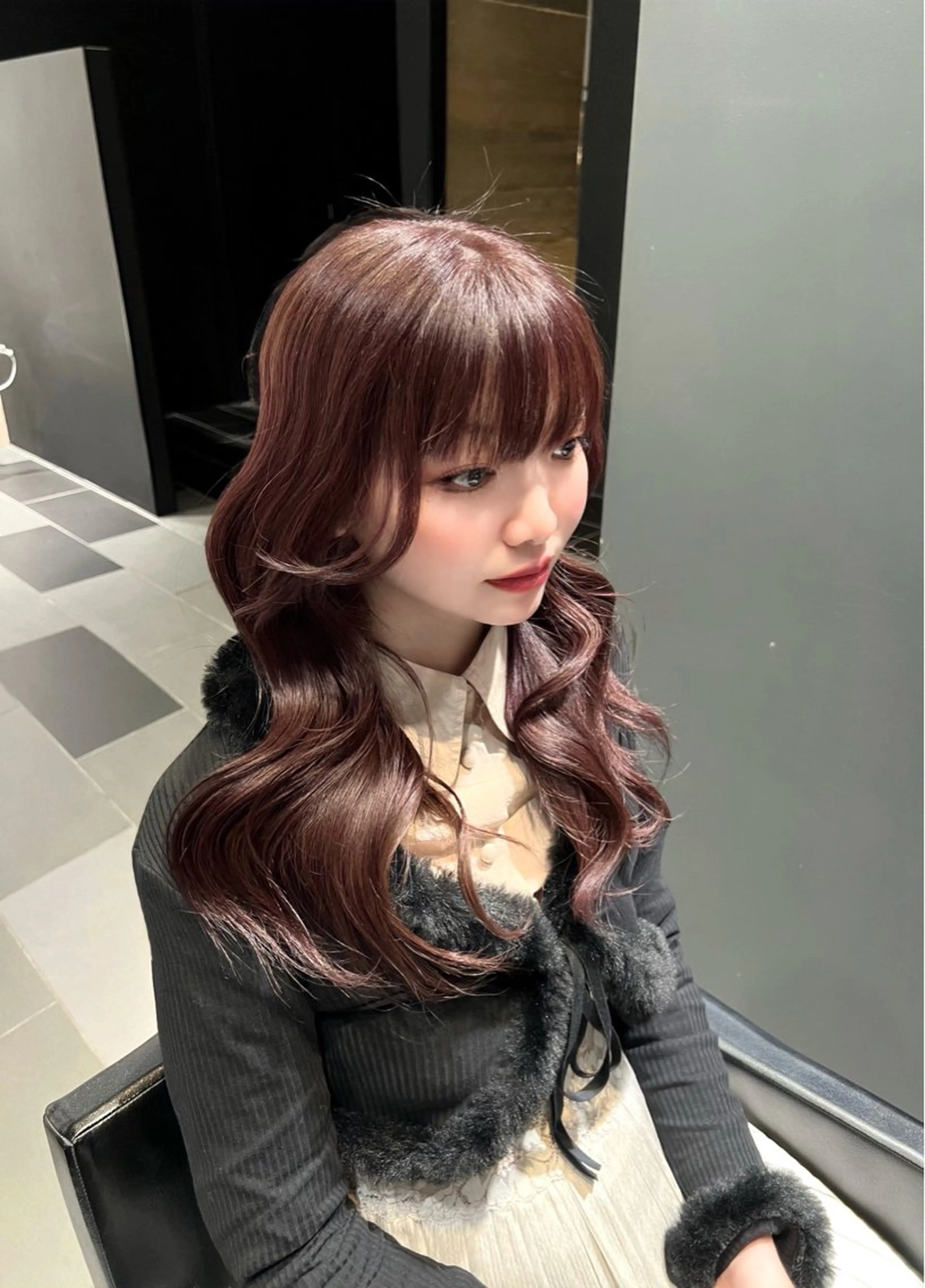 セミロング 韓国ヘア🇰🇷/ みう/미우 ☪︎のヘアスタイル