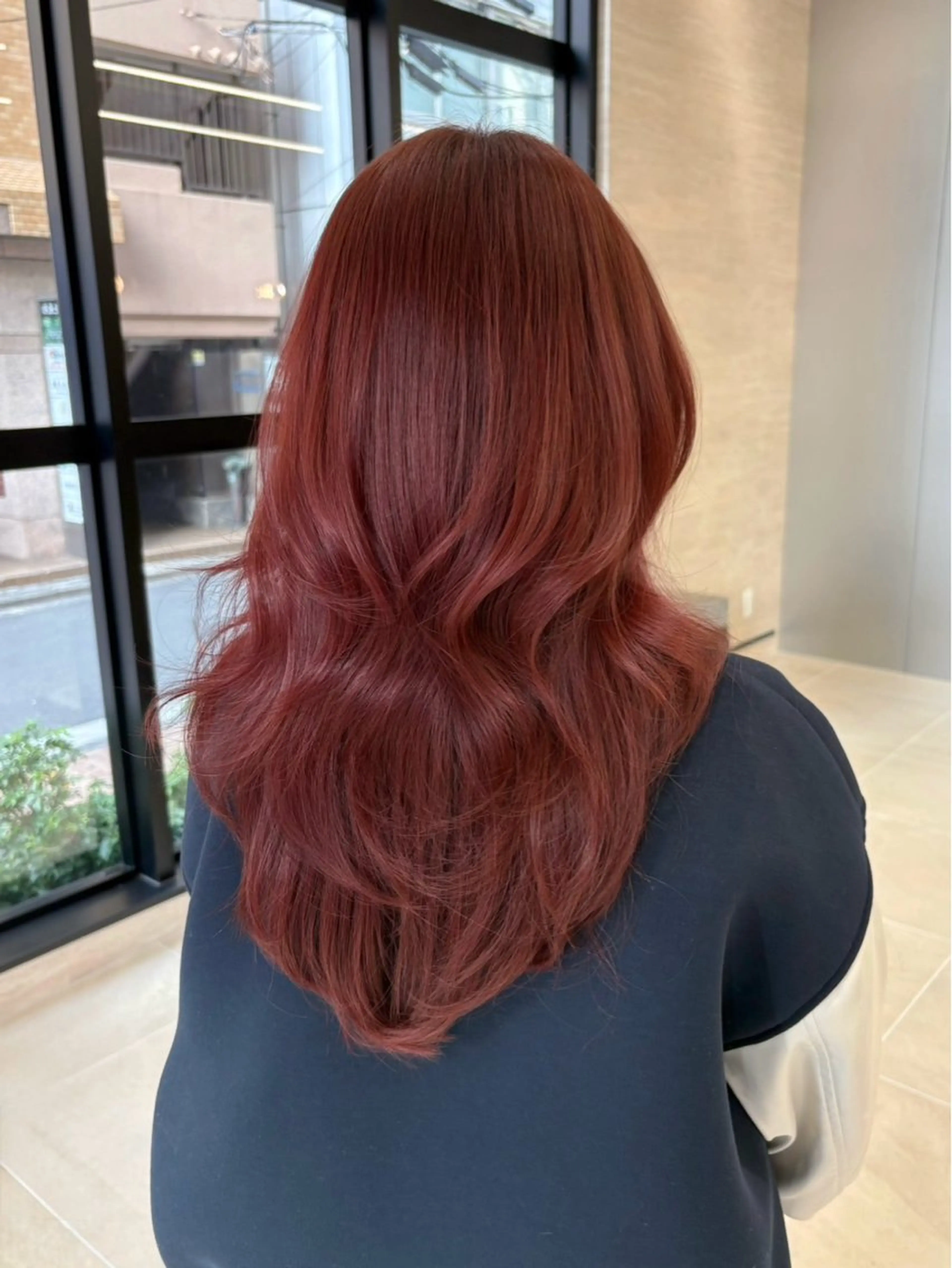 ロング カラー 透明感カラー レイヤーカット 似合わせカット カット ヘアカラー トリートメント PULSE yokohama所属・横浜駅/韓国レイヤー カット/髪質改善のヘアスタイル