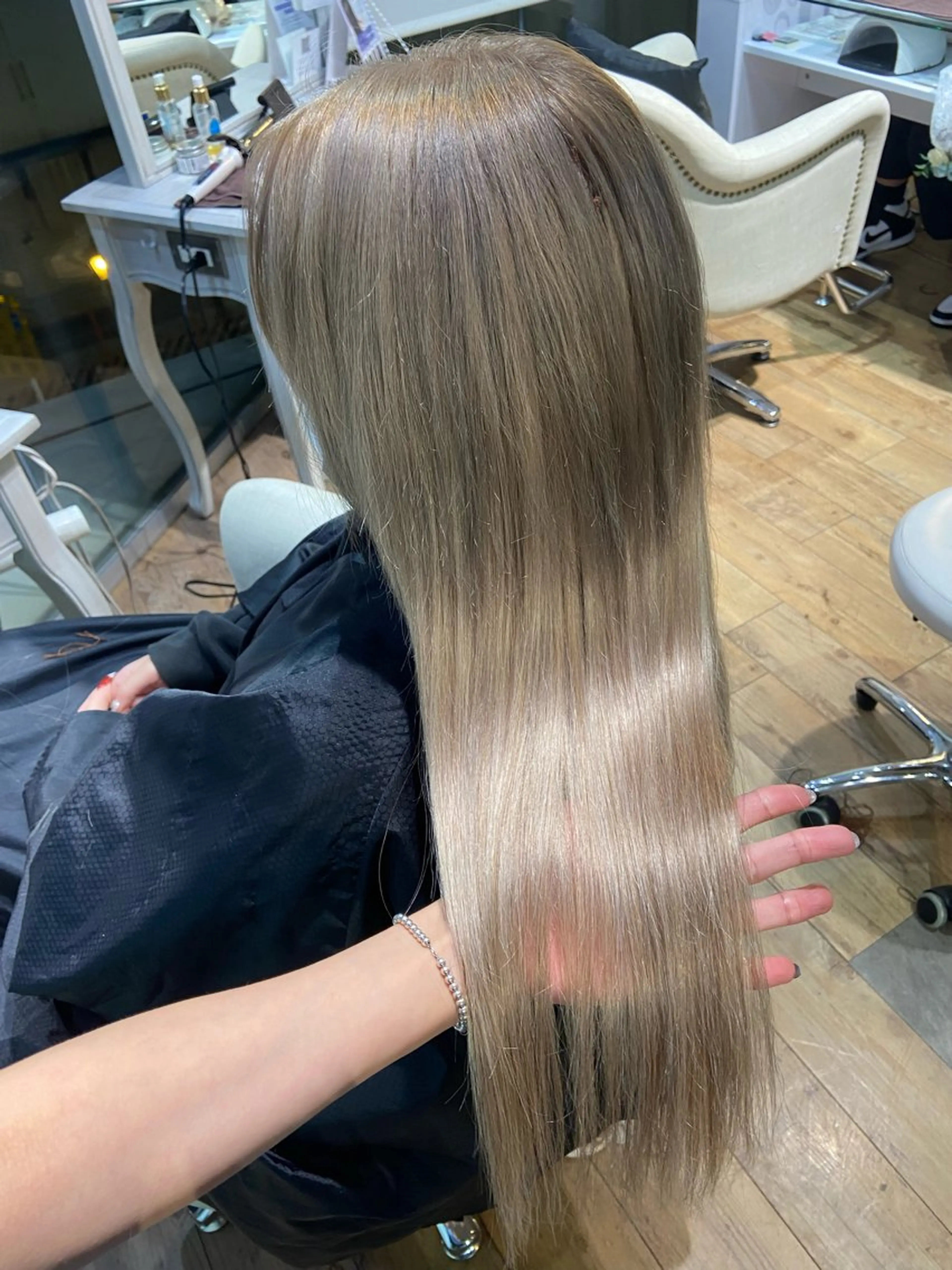 ショート カラー プルエクステ ブリーチ エクステ ショートヘア ヘアカラー エクステ 🧸プルエクステ❤︎ ネイルKAO🧸のヘアスタイル