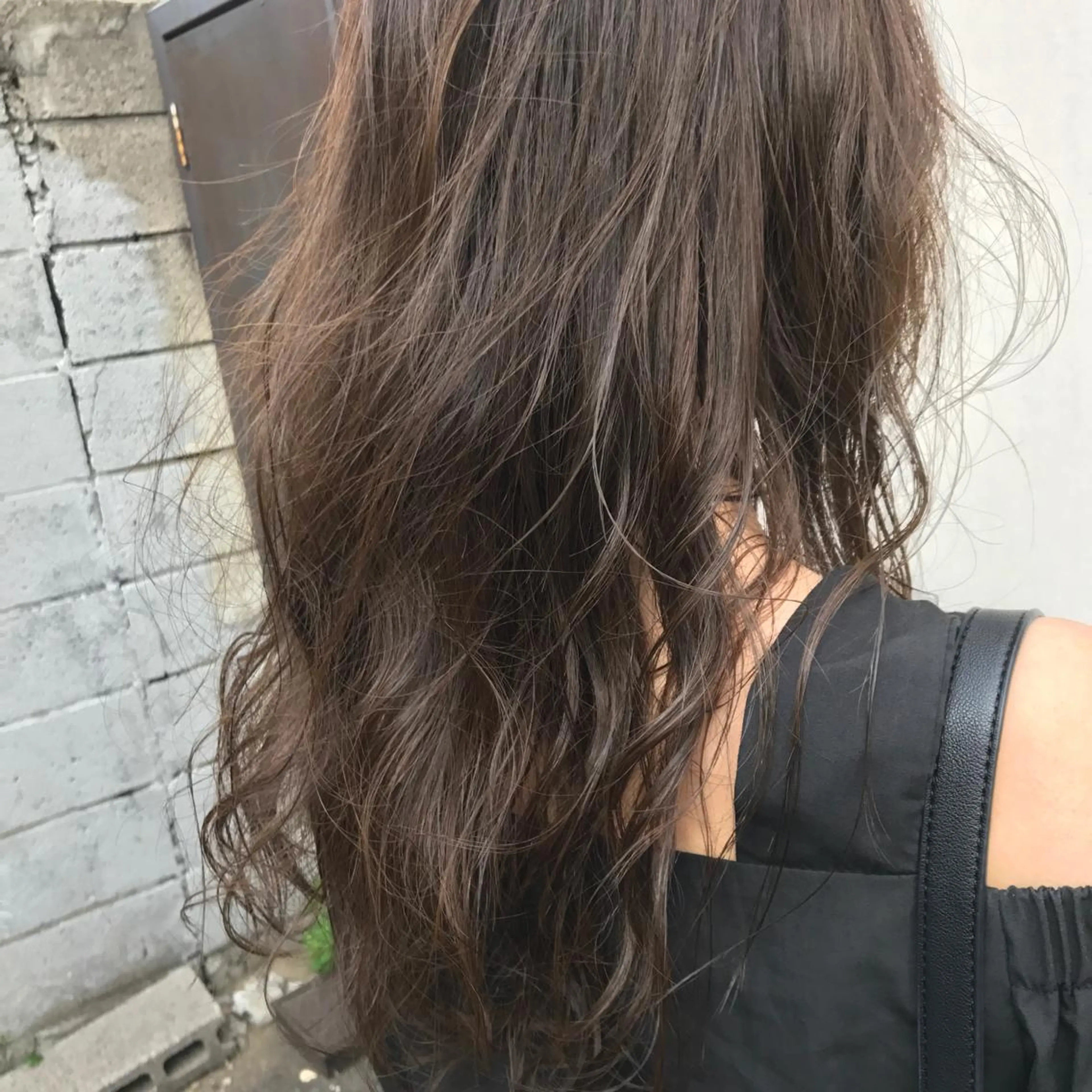 ロング カラー グレージュ DUMBO所属・【完全マンツー 恵比寿】佐藤 翔のヘアスタイル