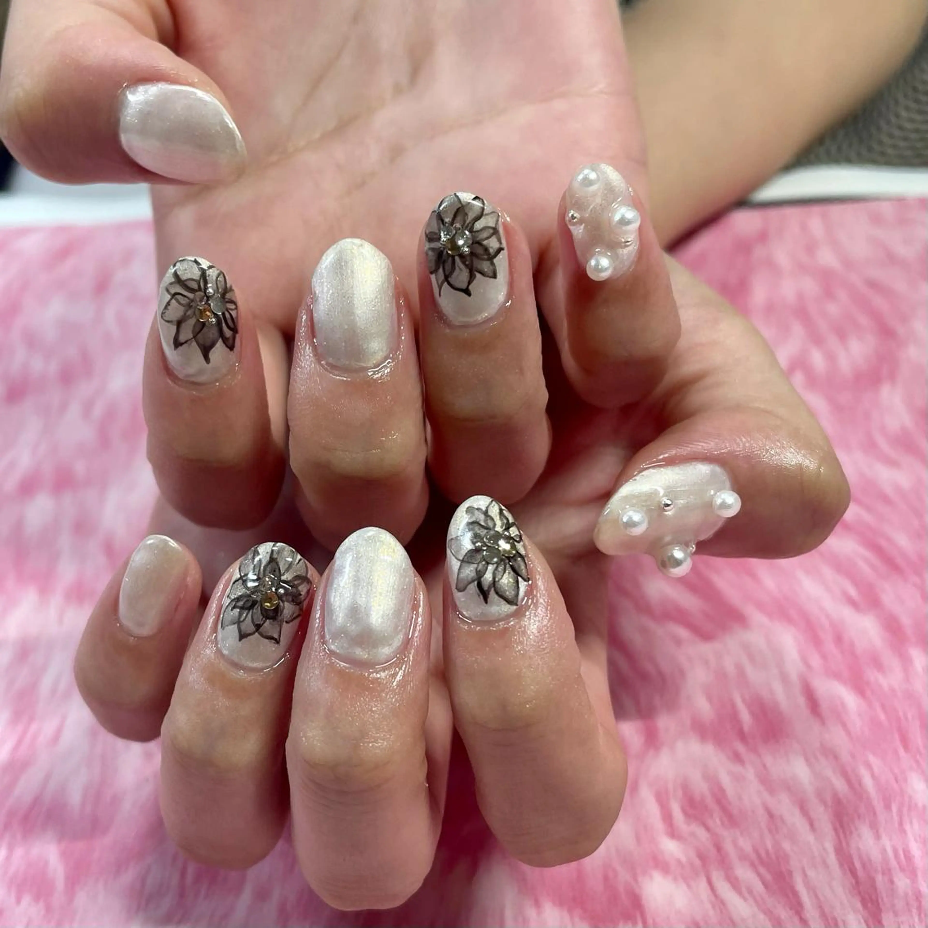 ネイル 奥園 良恵のネイルデザイン