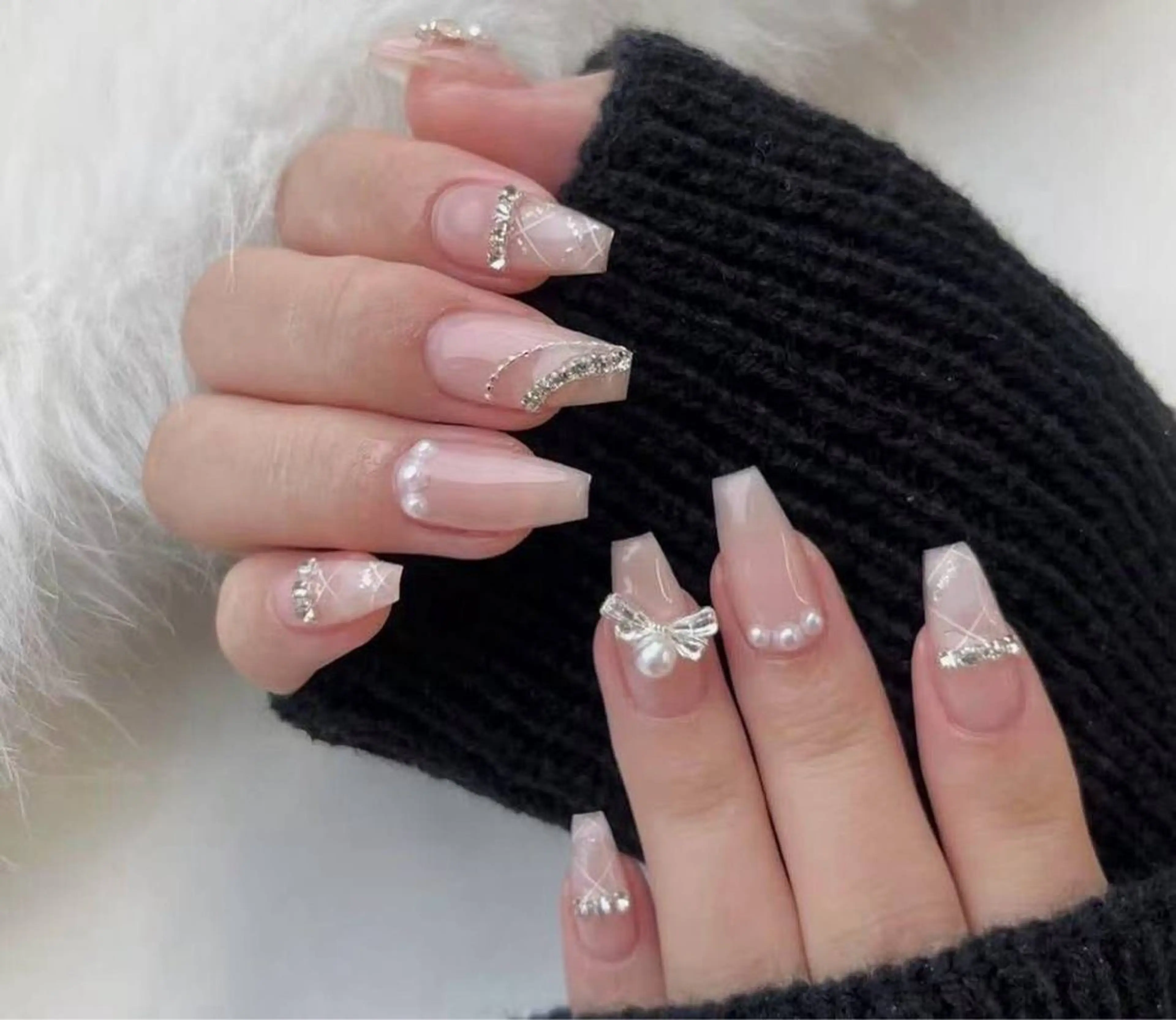 ネイル フラワーネイル フレンチネイル ジェルネイル ガラスフレンチ ハート ハンドネイル BabyYouMi nailのネイルデザイン