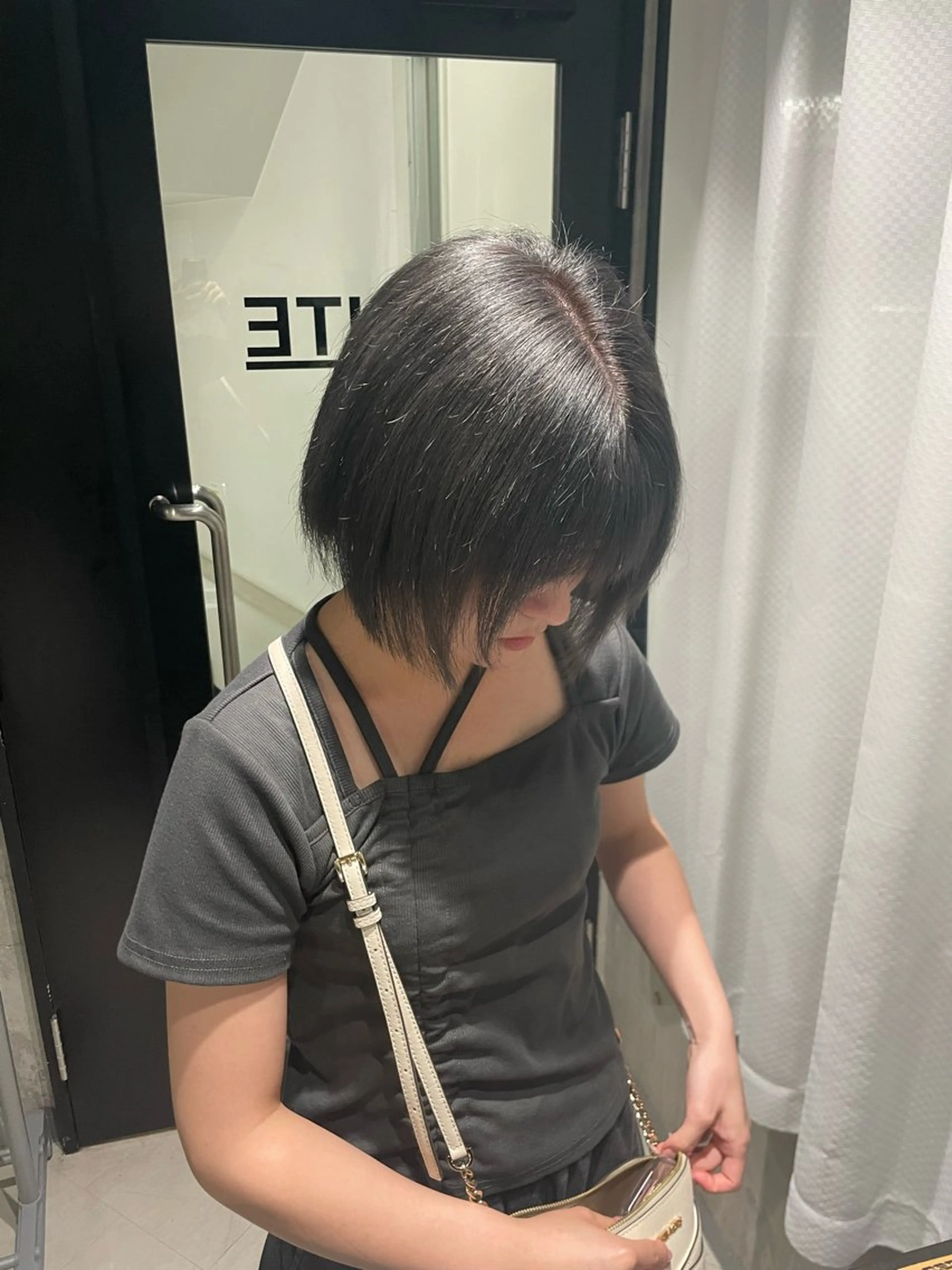 ショート カラー アッシュ アッシュグレー 🫧透明感/美髪🫧 Hiroakiのヘアスタイル