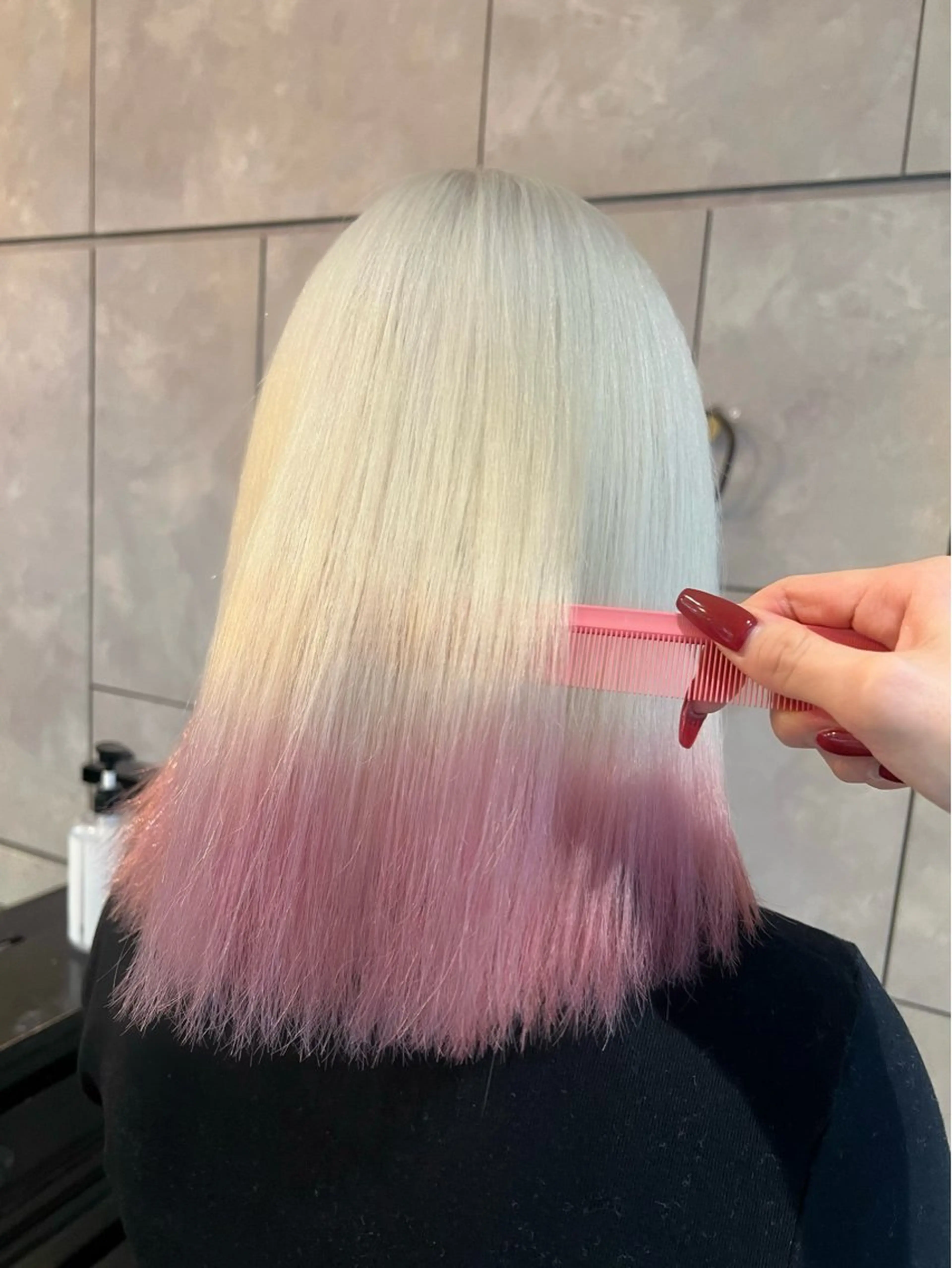 ミディアム カラー Lani5710所属・🎀ハイトーン・艶 カラー HANA🎀のヘアスタイル