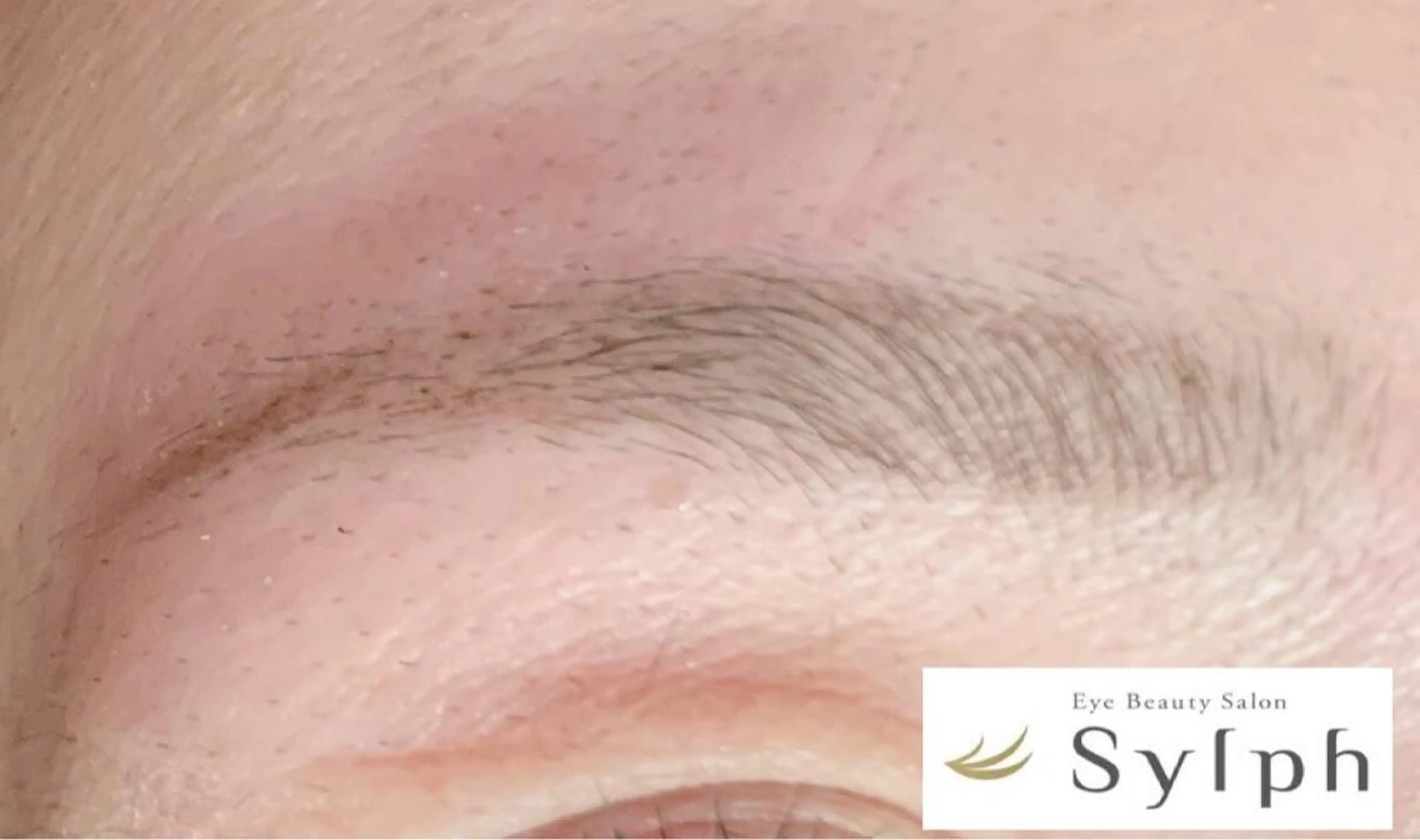 アイブロウ 宮崎 澪奈のマツエク・マツパデザイン