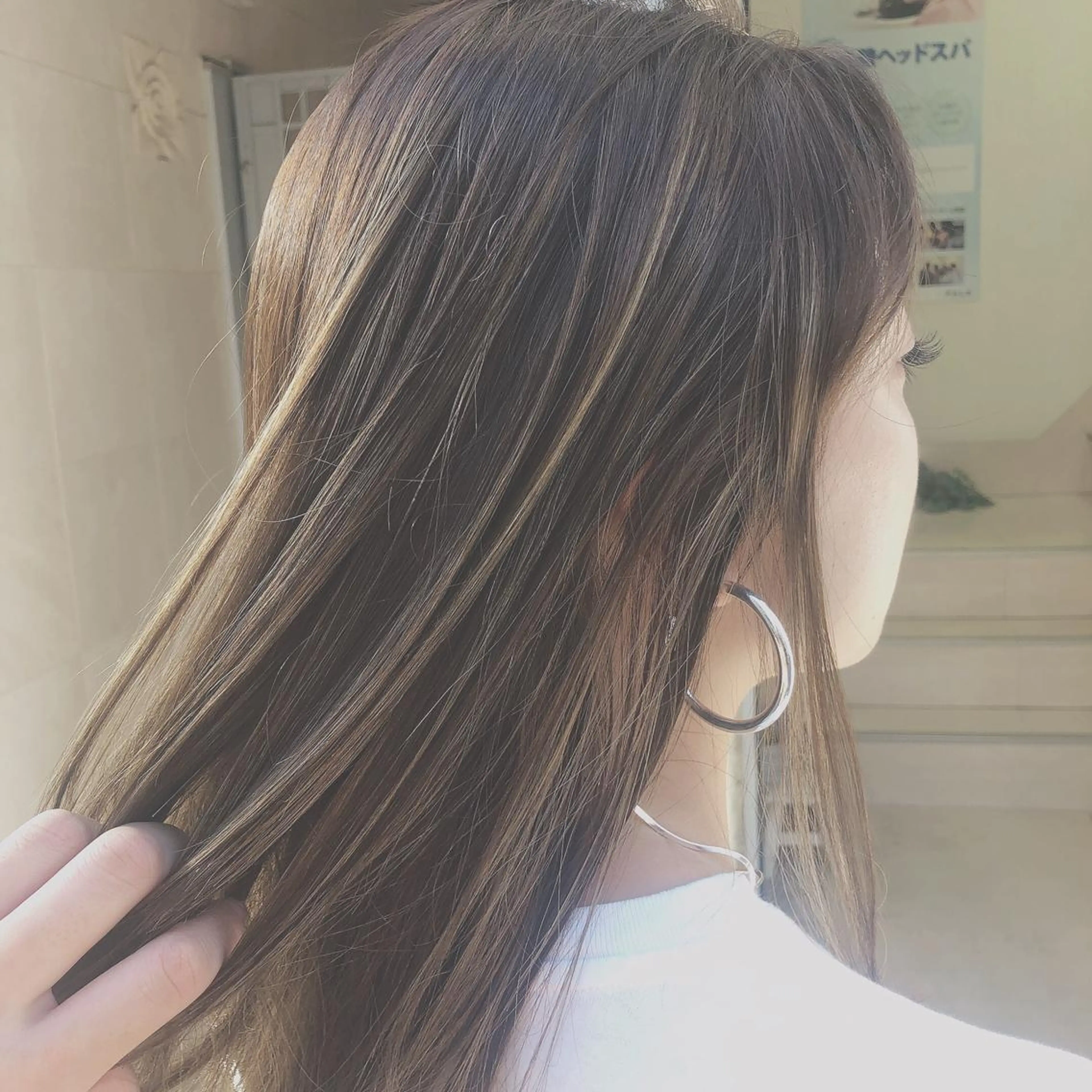 ミディアム 透明感カラー💖 Stylist佐藤澪のマツエク・マツパデザイン