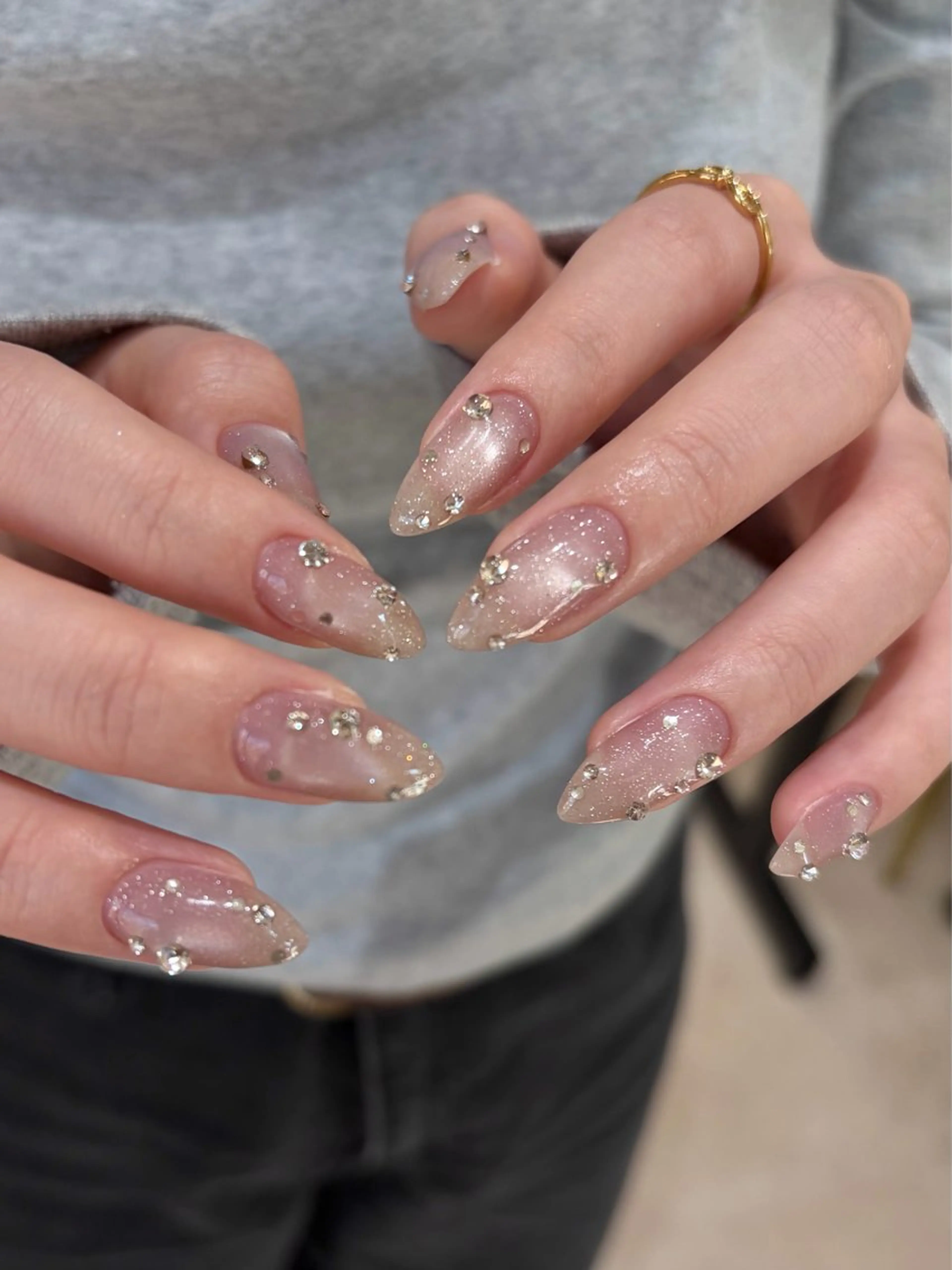 ネイル キラキラネイル マグネットネイル ハンドネイル Chipieee manamiのネイルデザイン