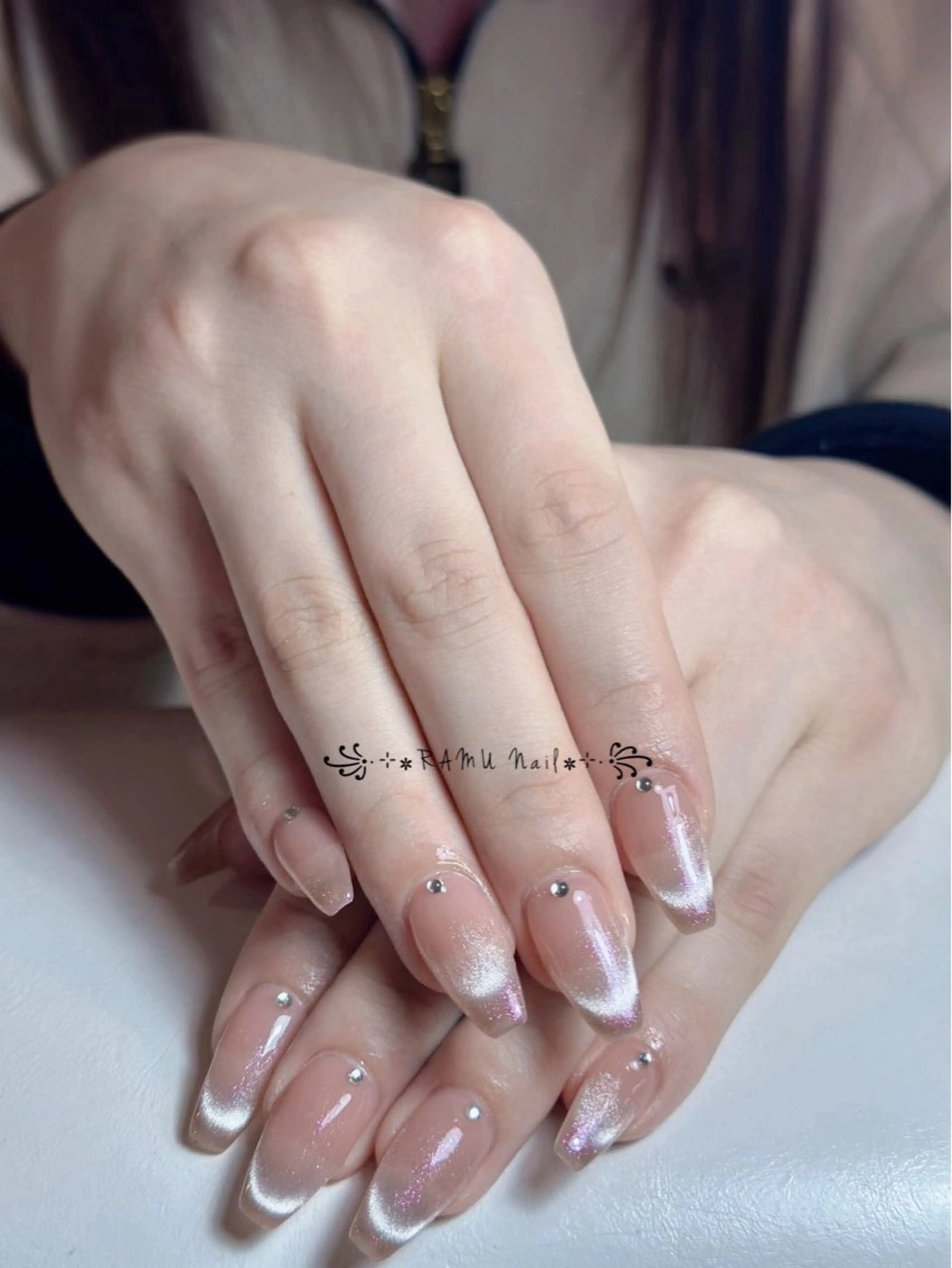 ネイル キラキラネイル マグネットネイル ミラーネイル ピンク 春ネイル ハンドネイル RAMU Nail 恵比寿店のネイルデザイン