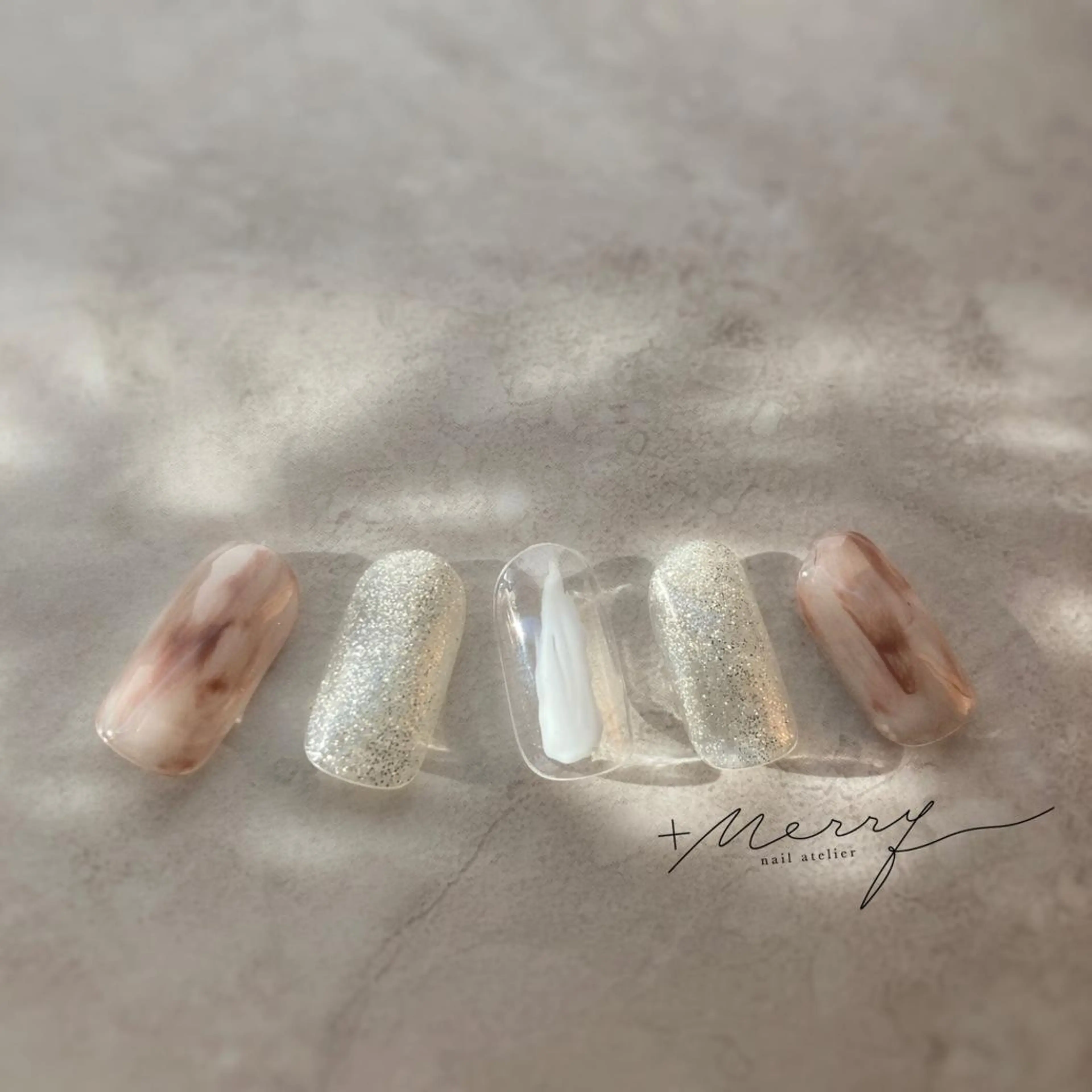 ネイル ネイルアトリエ プラスメリーのネイルデザイン