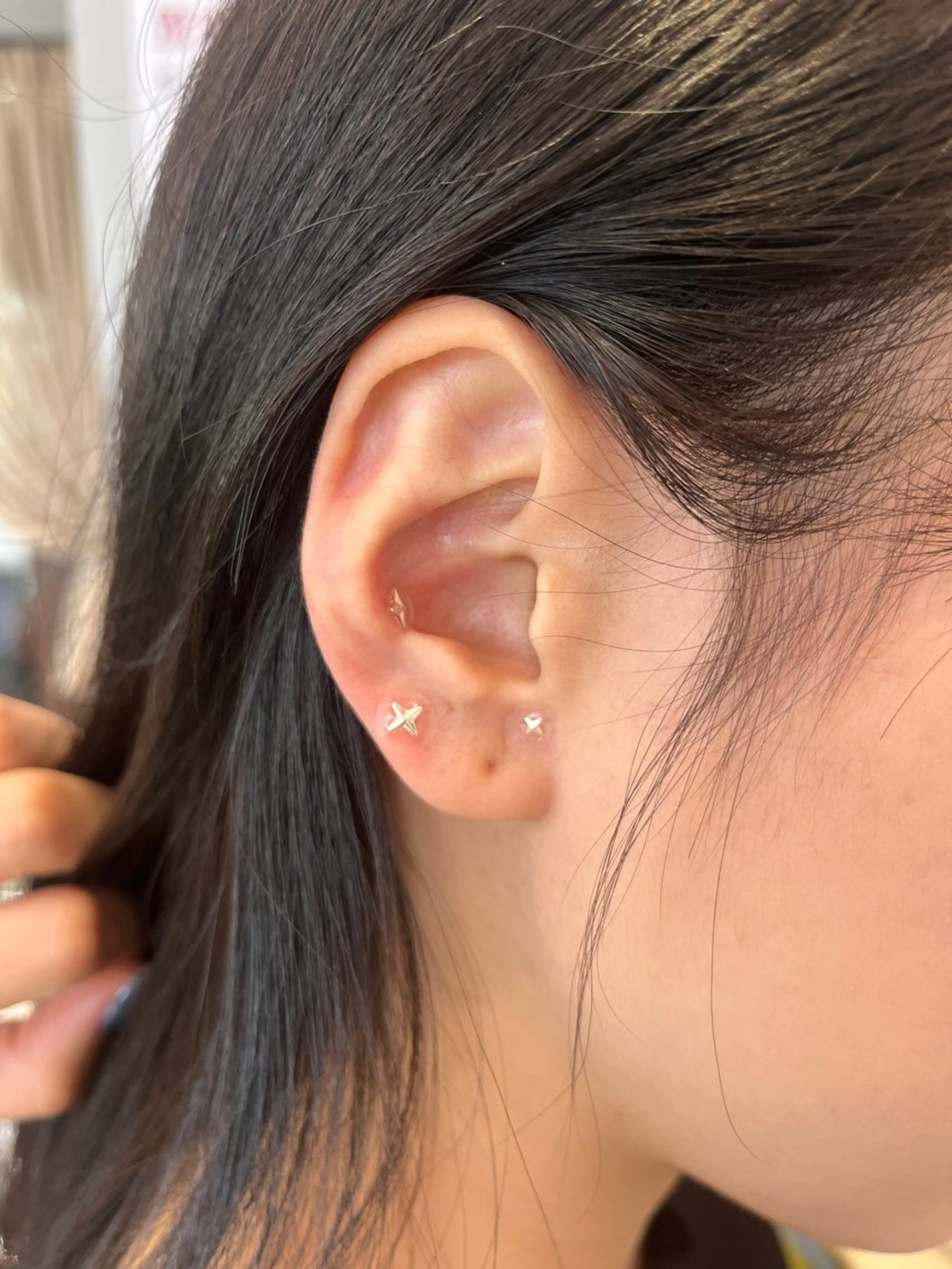 【🫧ྀིご新規様限定❣️】耳元から可愛く耳つぼジュエリー16粒(片耳8粒🕊️)の写真