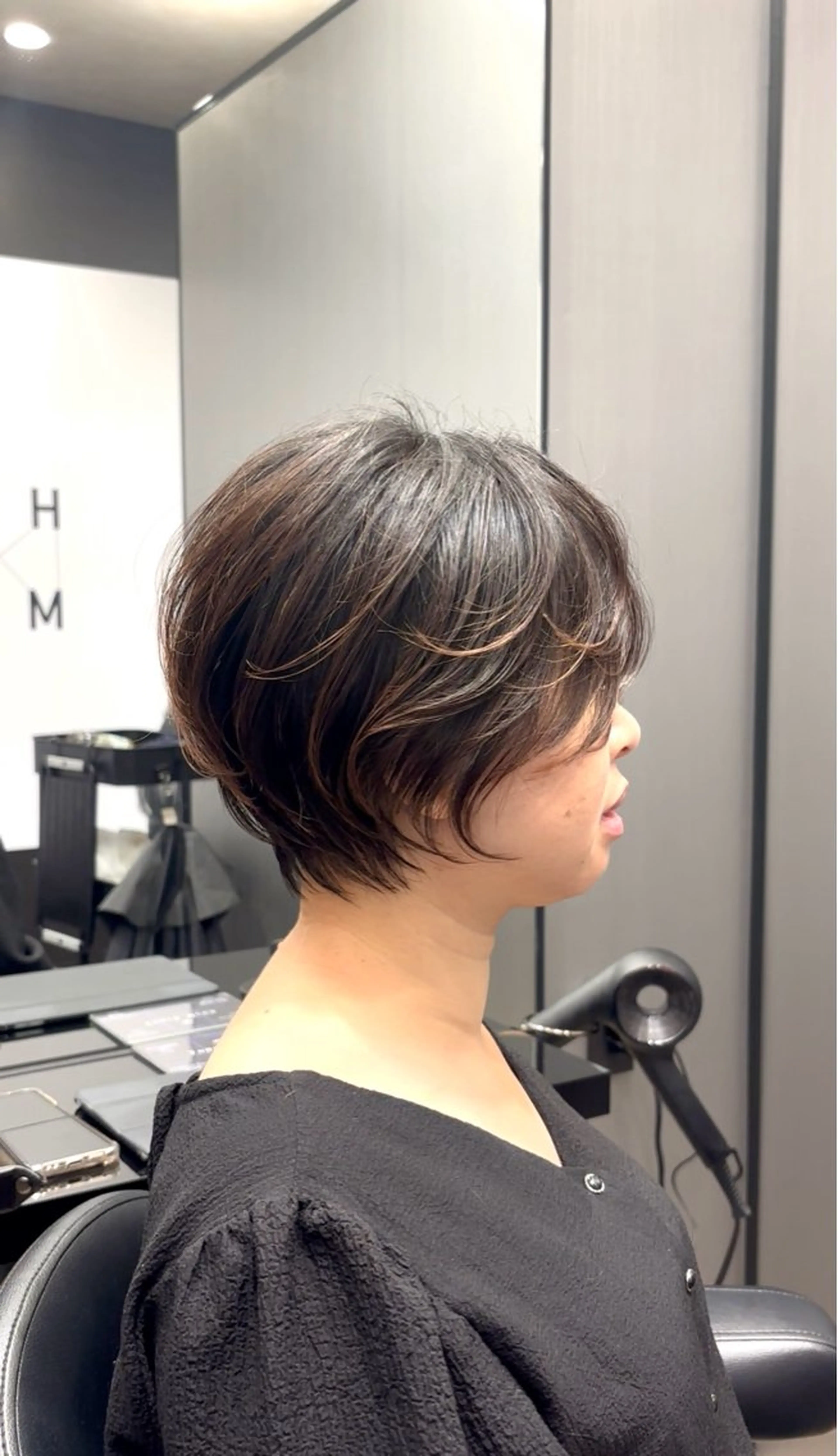 ショート ショートボブ ハンサムショート 丸みショート ボブ くびれヘア HARUKI  MINATO Japan広島紙屋町店所属・hmj紙屋町店 脊戸智志のヘアスタイル