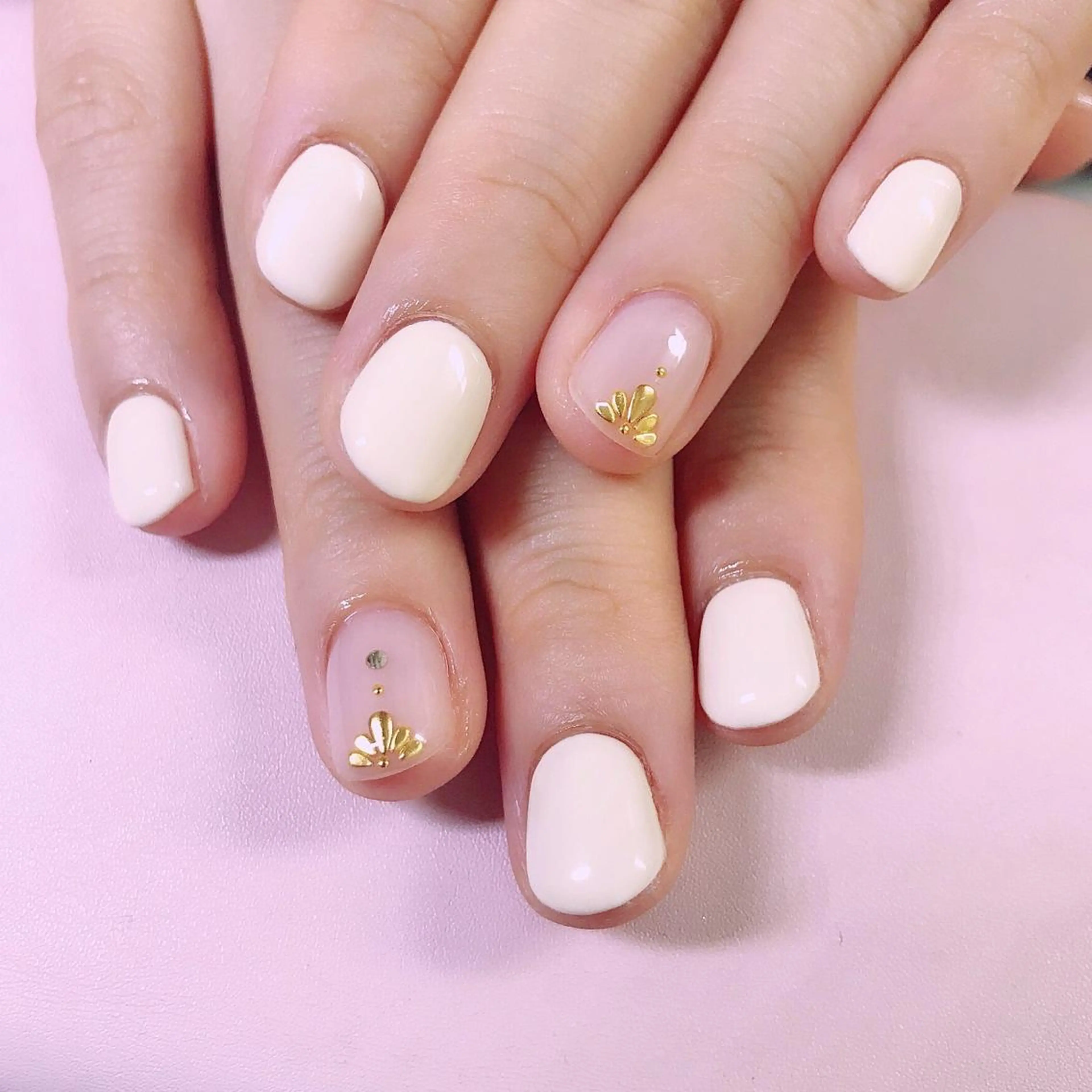 ネイル オフィスネイル シンプルネイル NOIROUGE所属・NOI ROUGEのネイルデザイン