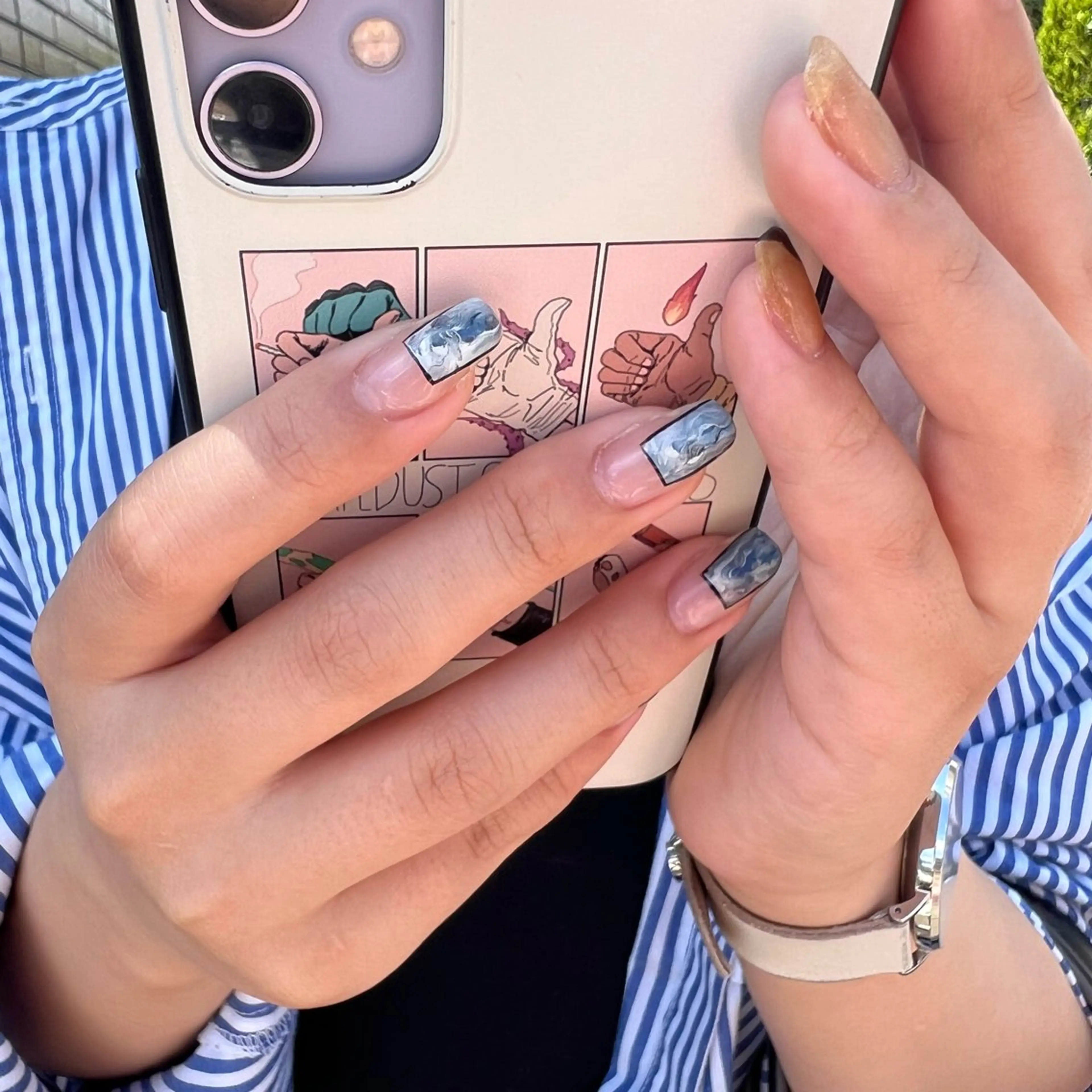 ネイル マグネットネイル ニュアンスネイル ぷっくりネイル ハンドネイル sode shioriのネイルデザイン