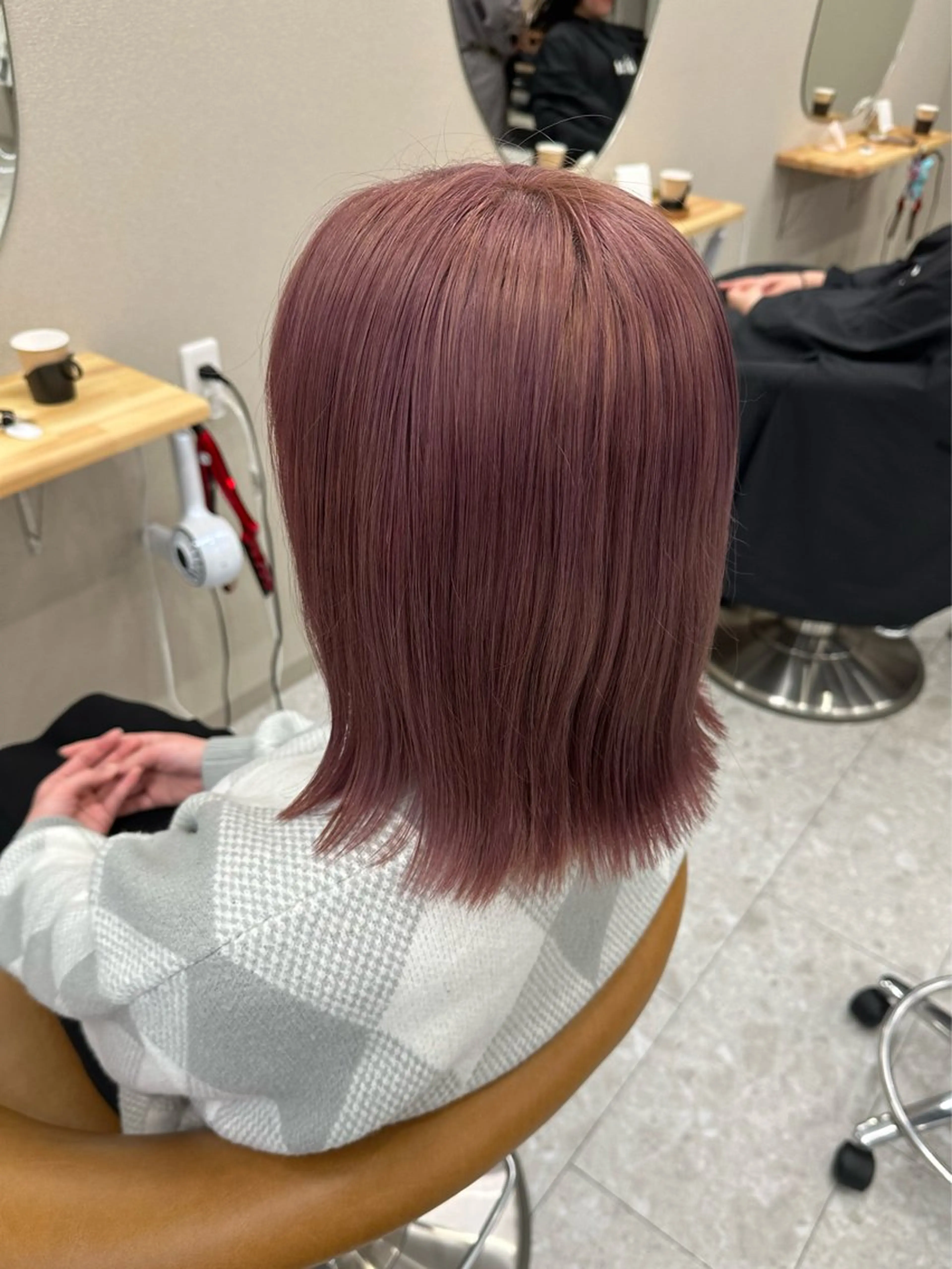 ミディアム ボブ 外ハネヘア Cica所属・大野 風真のヘアスタイル