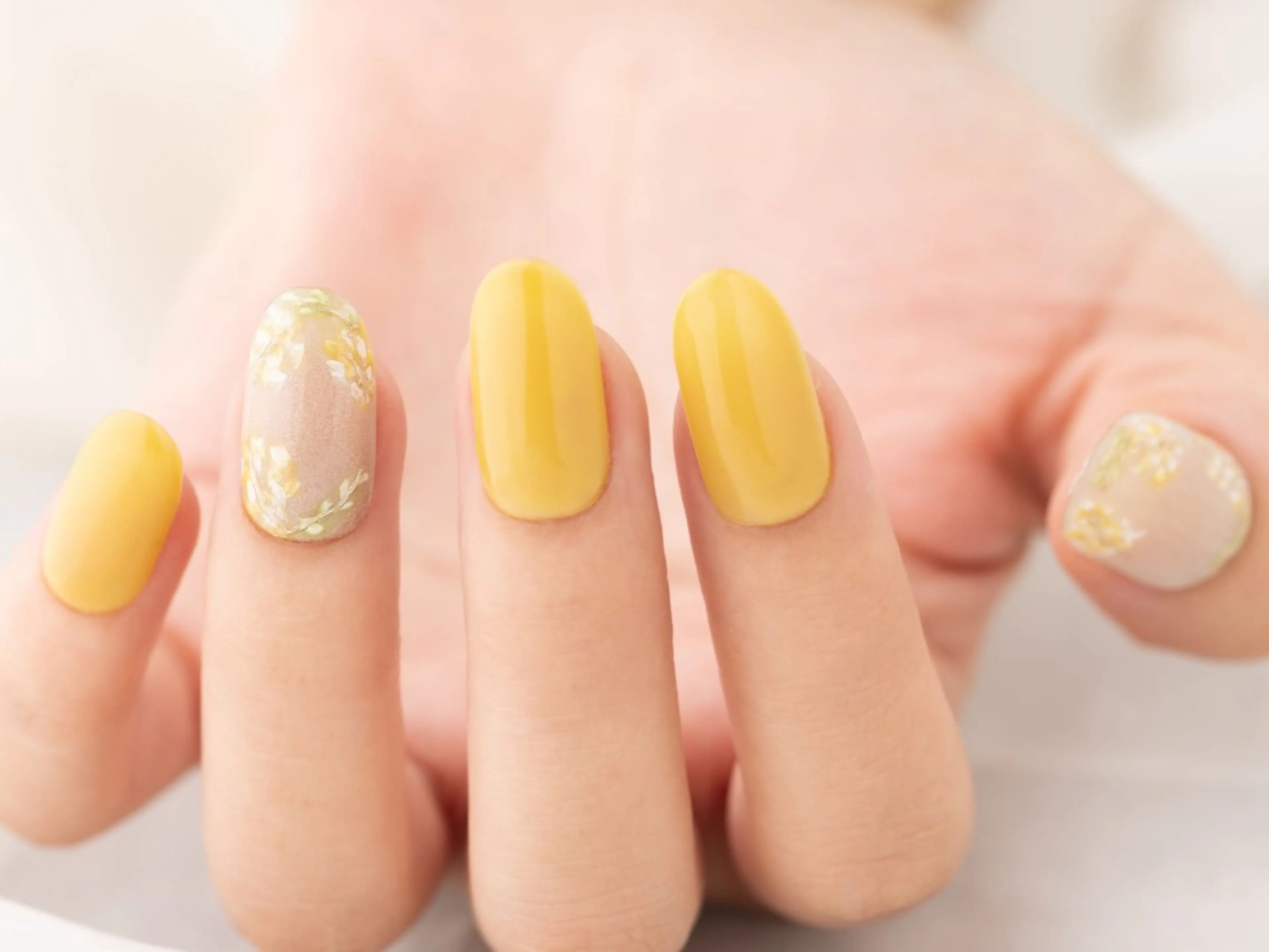 ネイル エムスラッシュセンター南sol所属・kano🫧 指名No.1💫のネイルデザイン