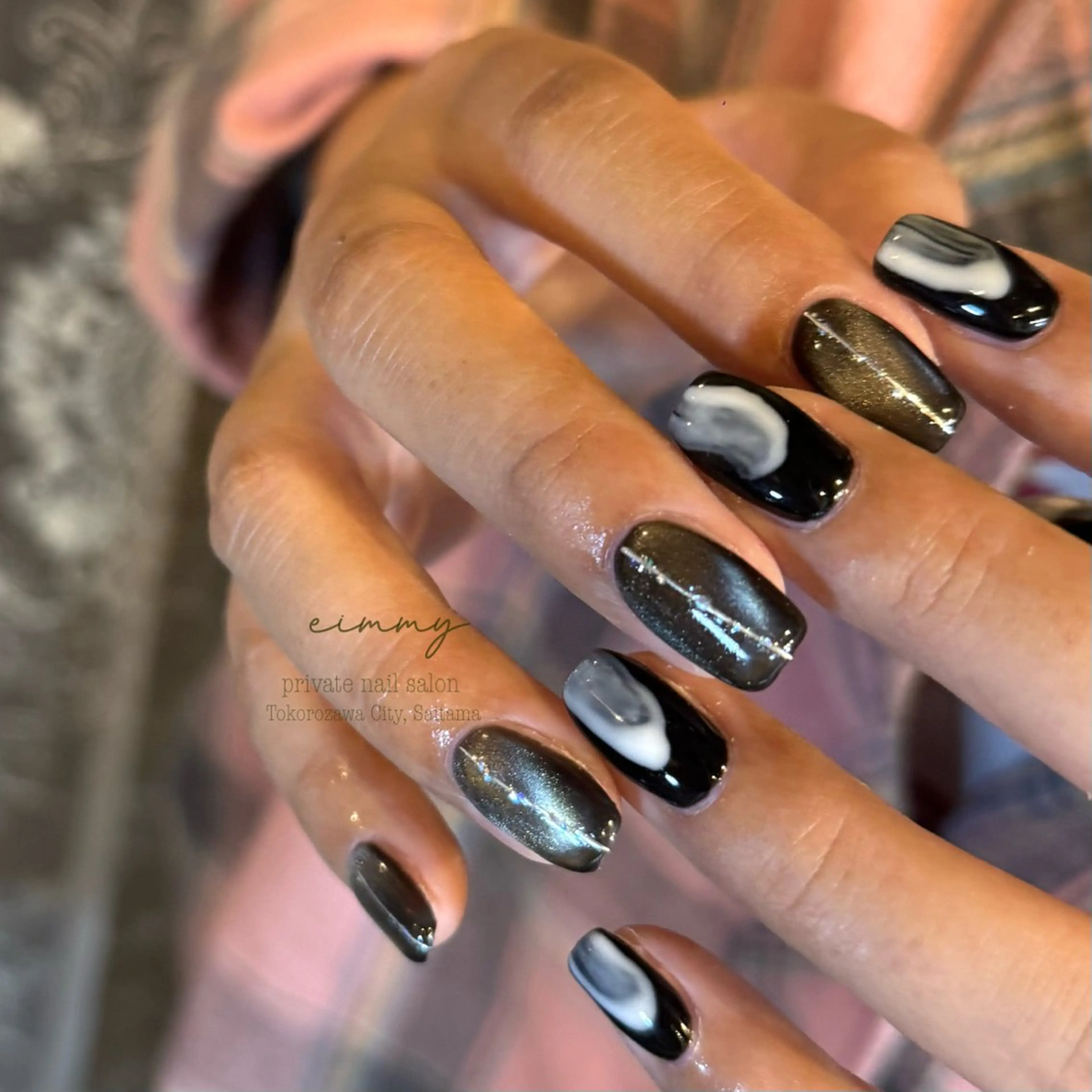 "左右非対称"(オフ有)持込デザイン 3hの写真