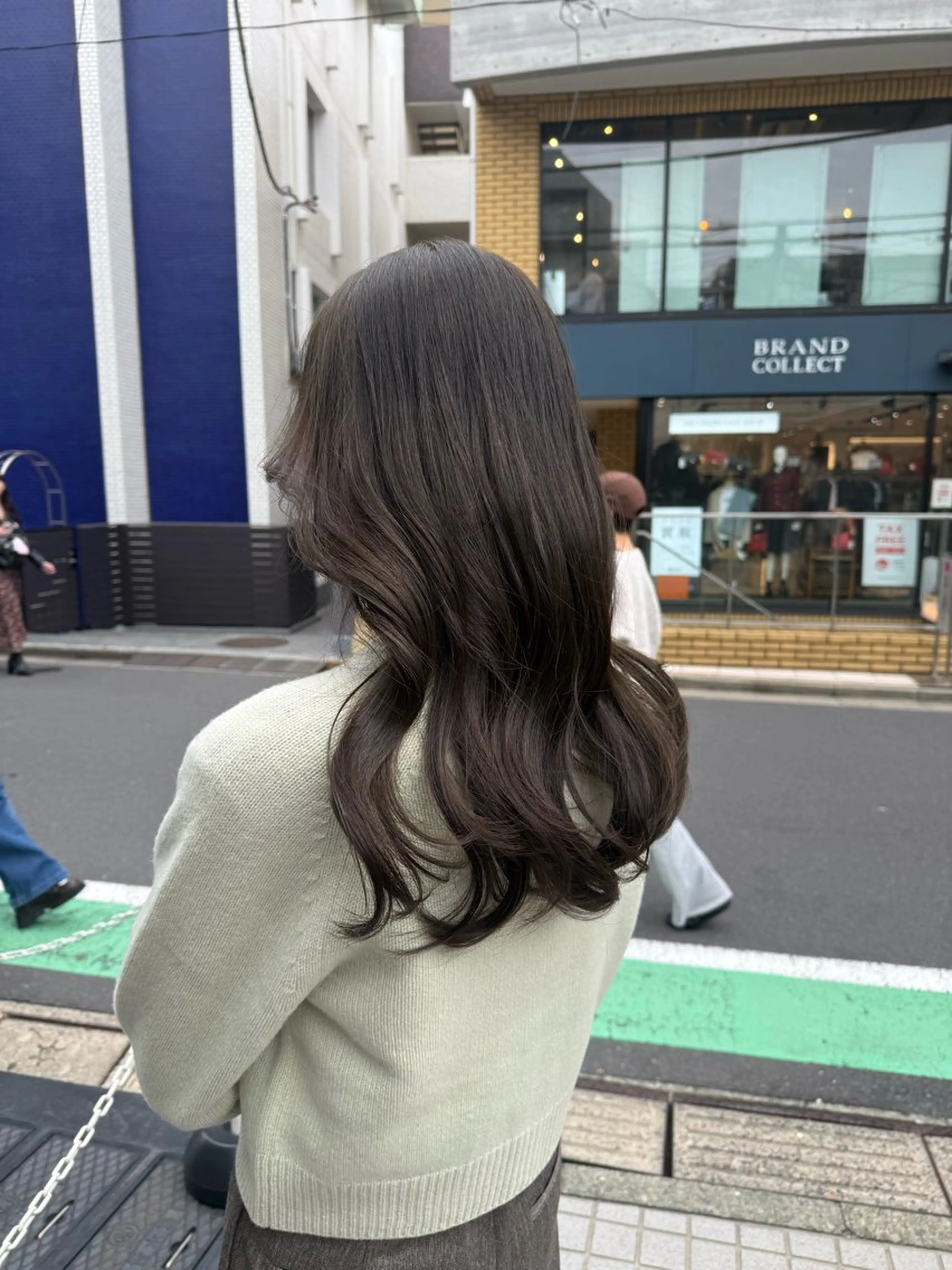 ロング カラー カット ヘアカラー トリートメント 似合わせヘア🫶🏻 つきいてるみのヘアスタイル