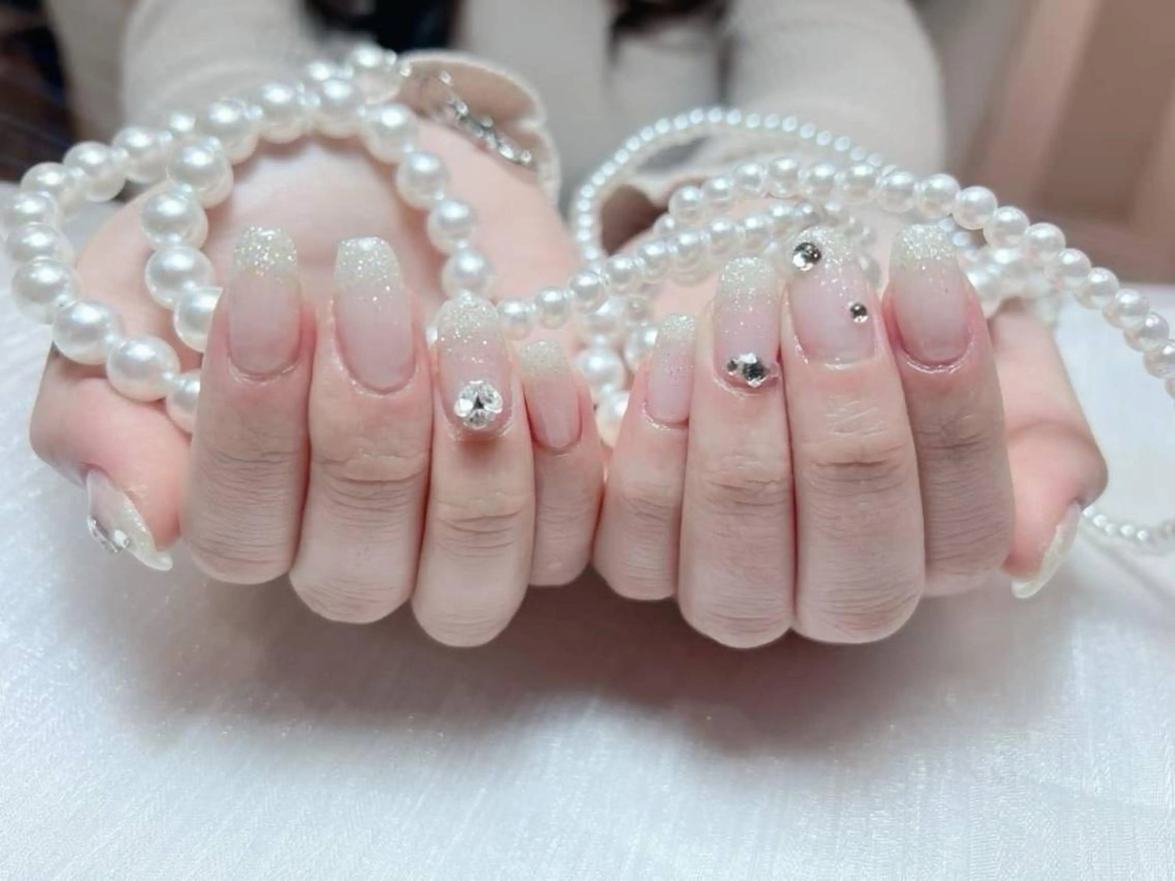 ネイル RAFFINE 月🦋🩵のネイルデザイン