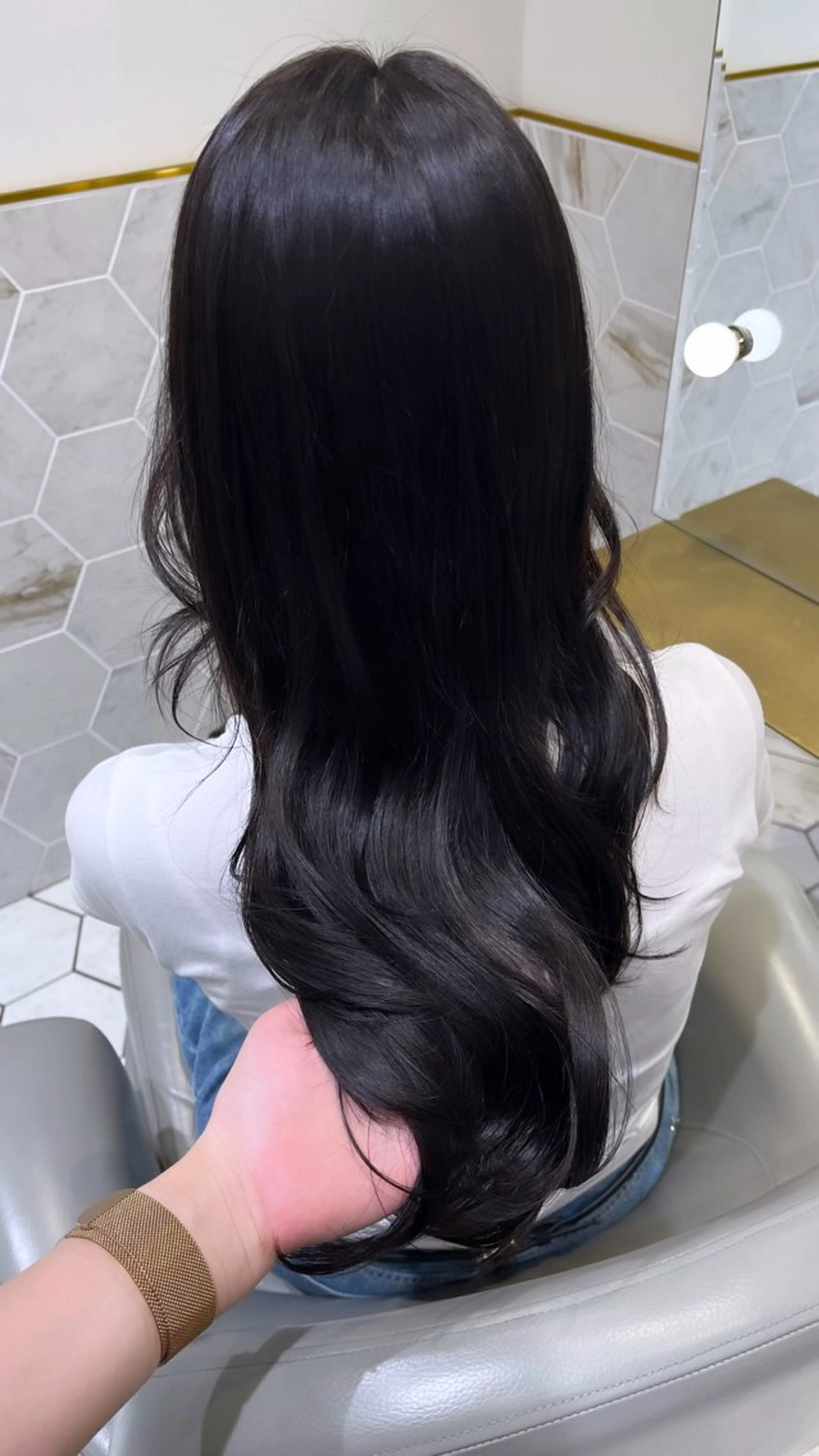 ロング カラー ブラウンカラー ダークブラウン 栄/透明感ツヤカラー /Kahoのヘアスタイル