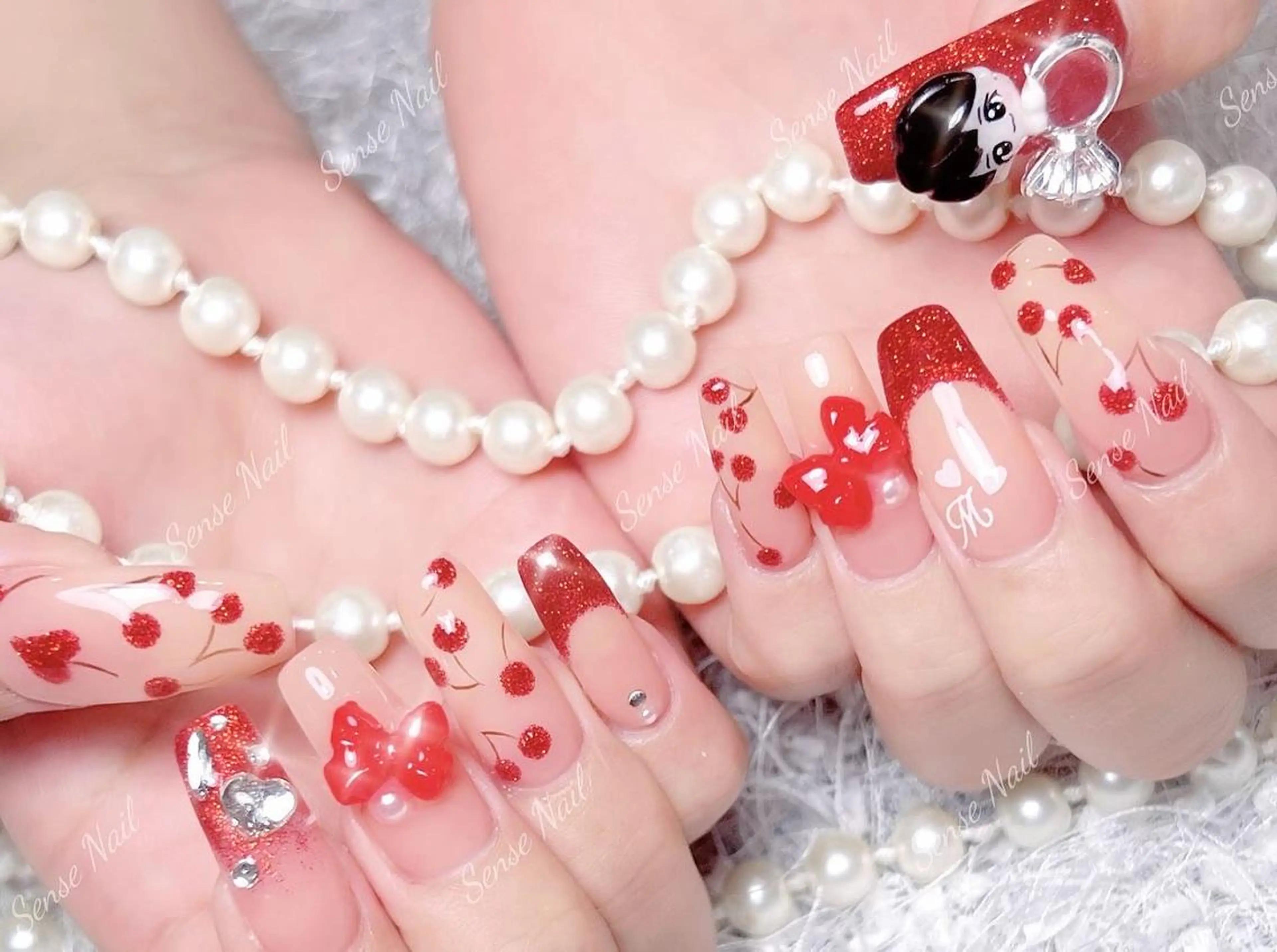 ネイル ハンドネイル ハンドケア Feinn Ink💕のネイルデザイン