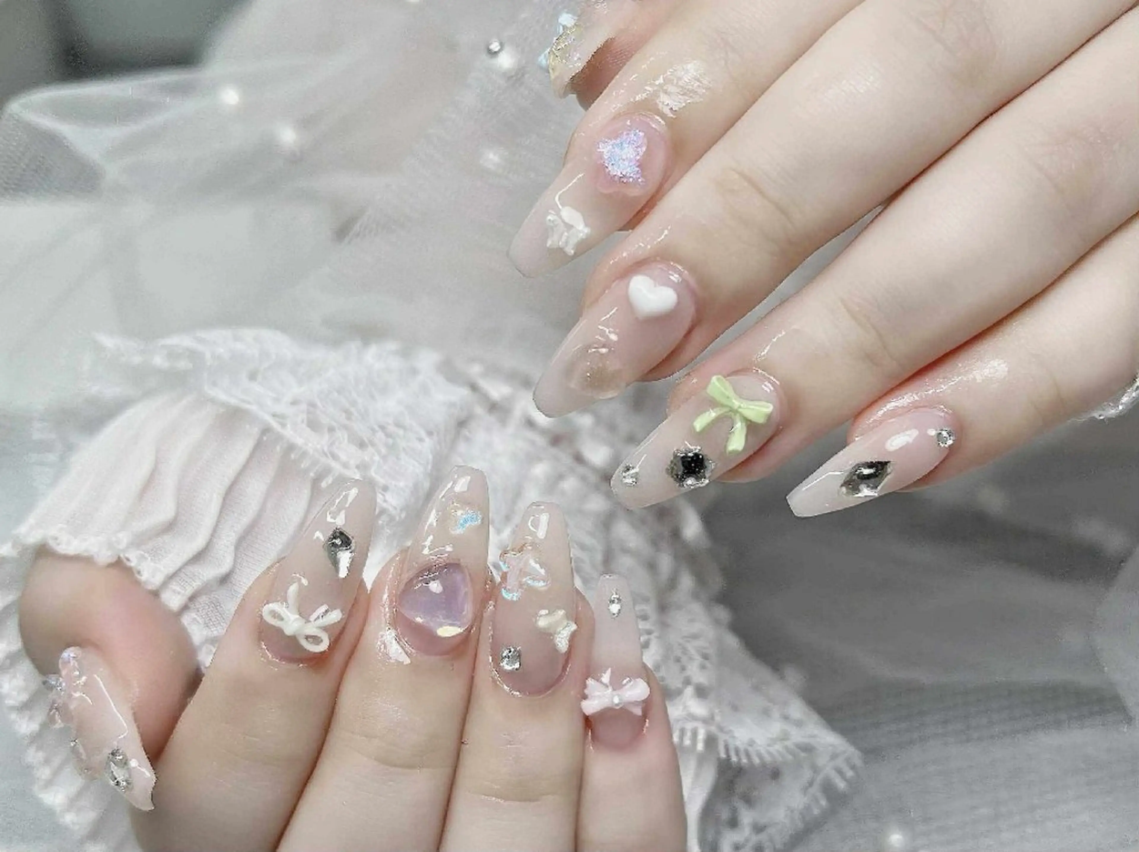 ネイル ハンドネイル フットネイル ハンドケア Jerry Novaのネイルデザイン