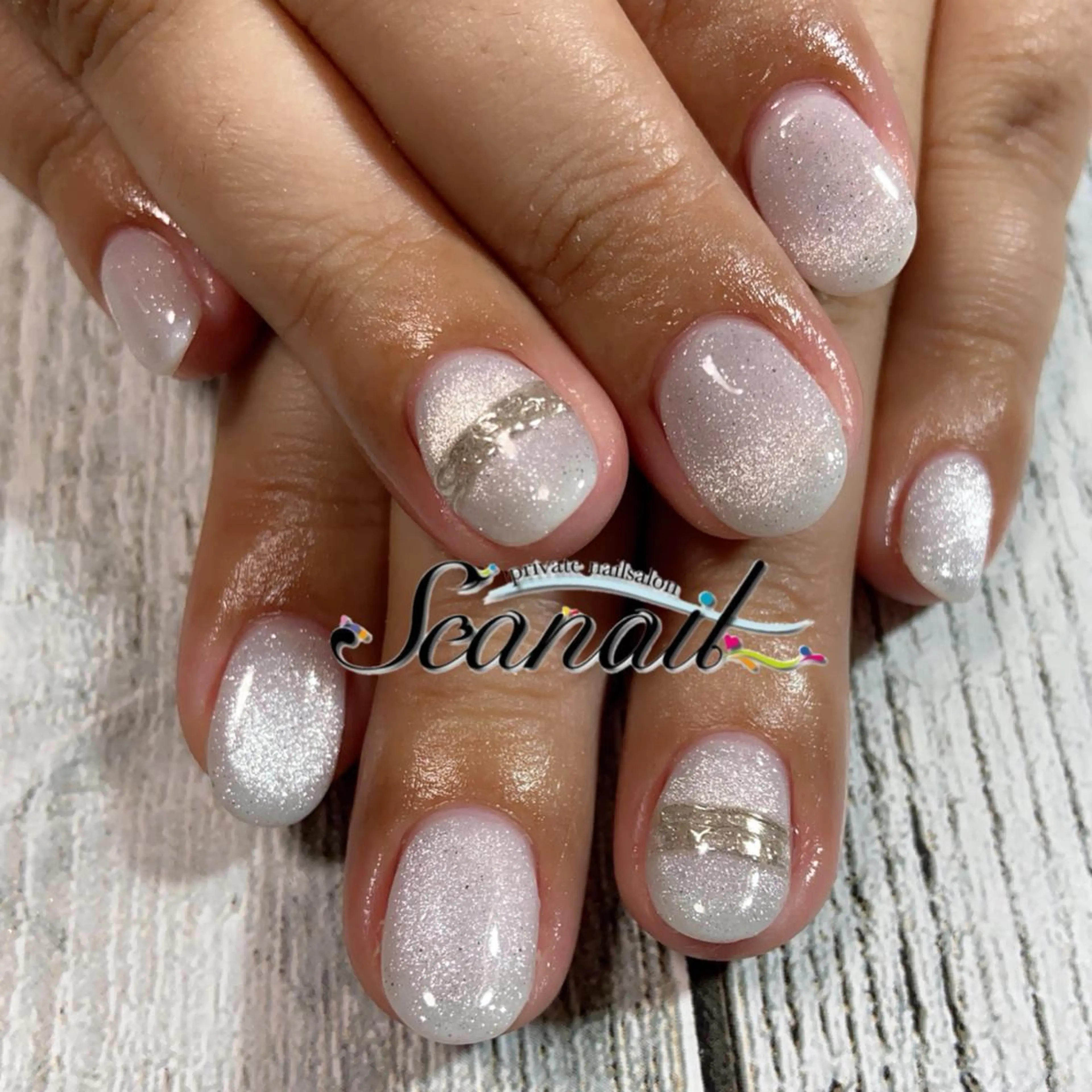 ネイル アートネイル フットネイル ジェルネイル マグネットネイル ミラーネイル 小尾 栞のネイルデザイン