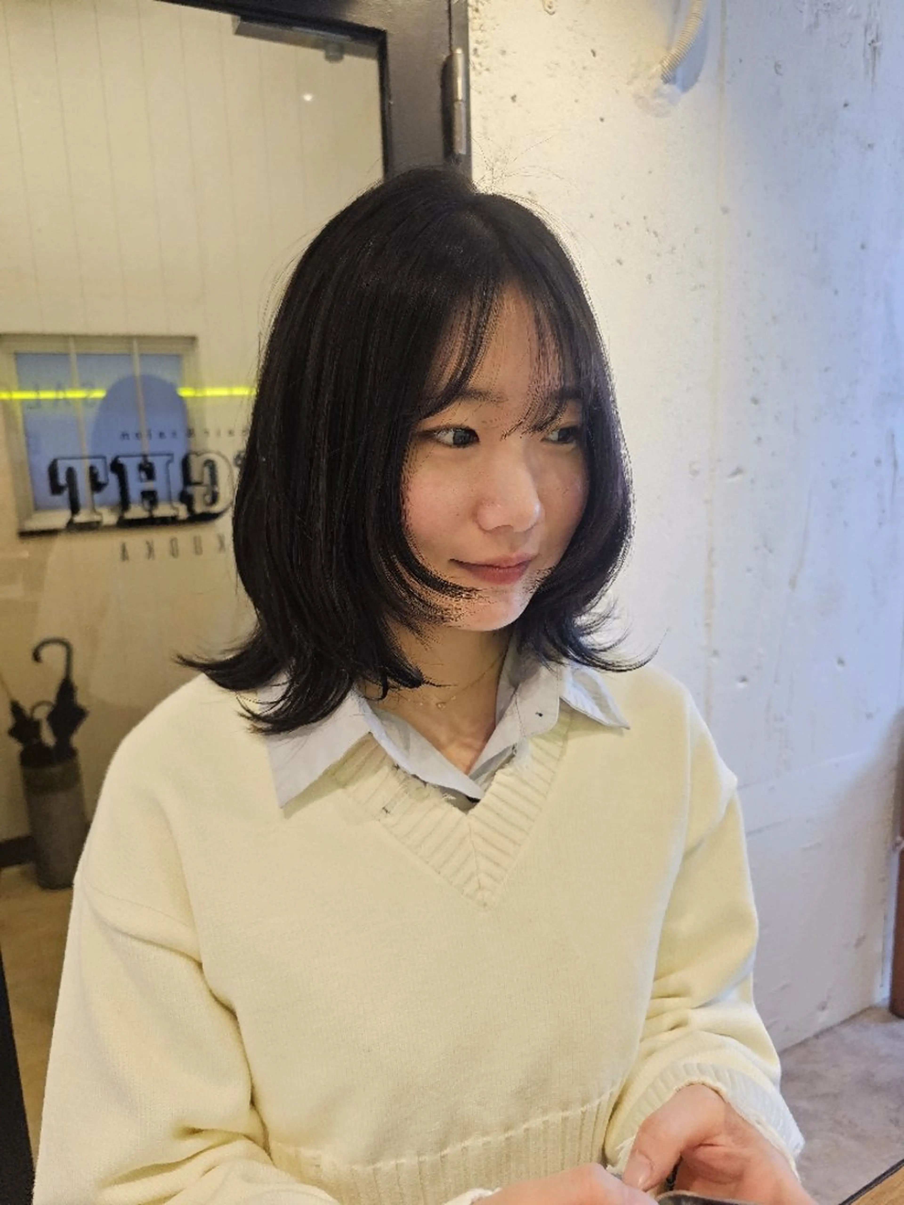 ミディアム カット Ayu🐾 ブリーチ無しカラーのヘアスタイル