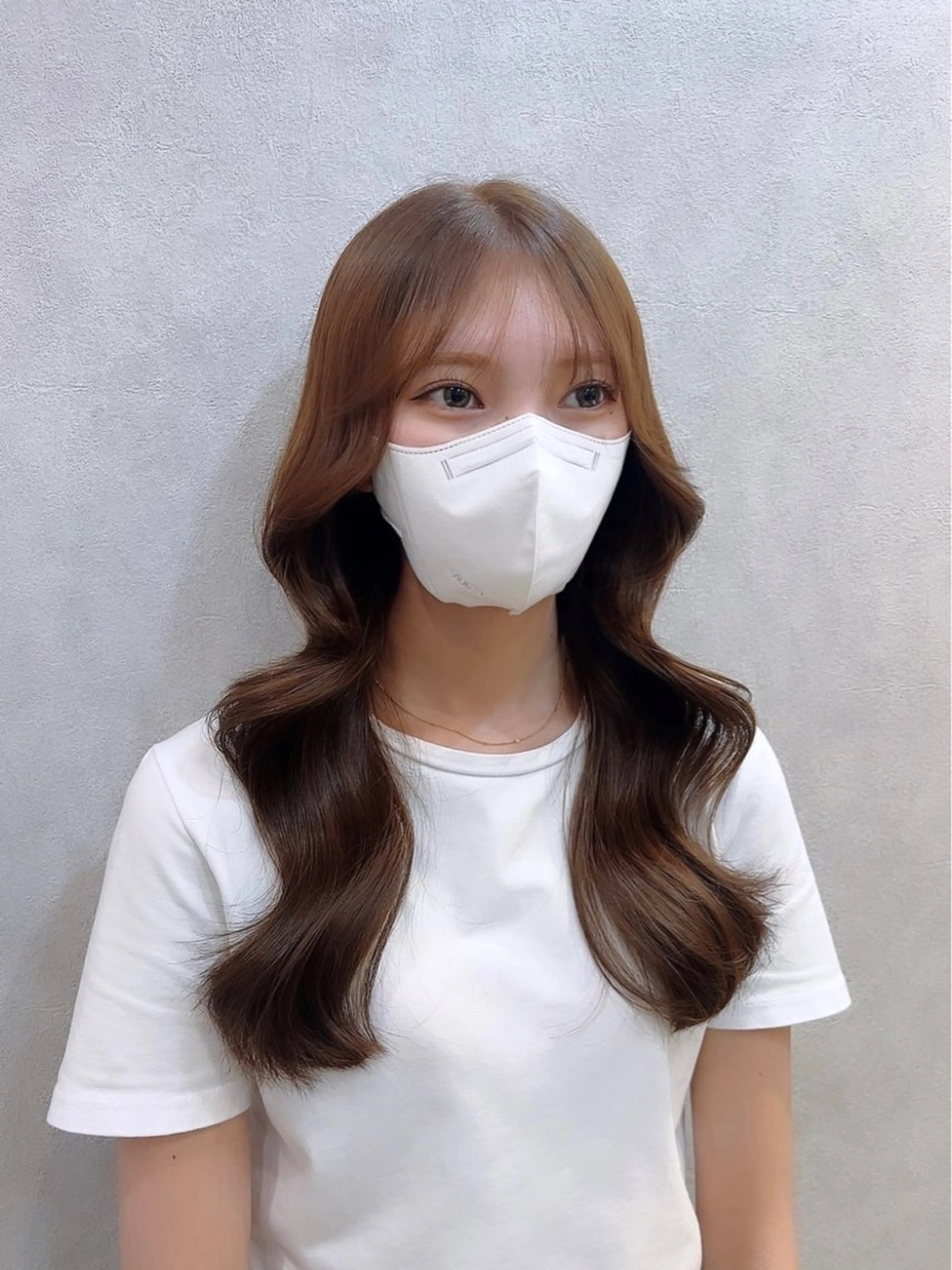 セミロング カラー ヘアアレンジ アイブロウ ベージュカラー ブリーチ 透明感カラー ブリーチなしカラー 眉カラー 🩷韓国ヘア/ミディ アム🩷Maikaのヘアスタイル