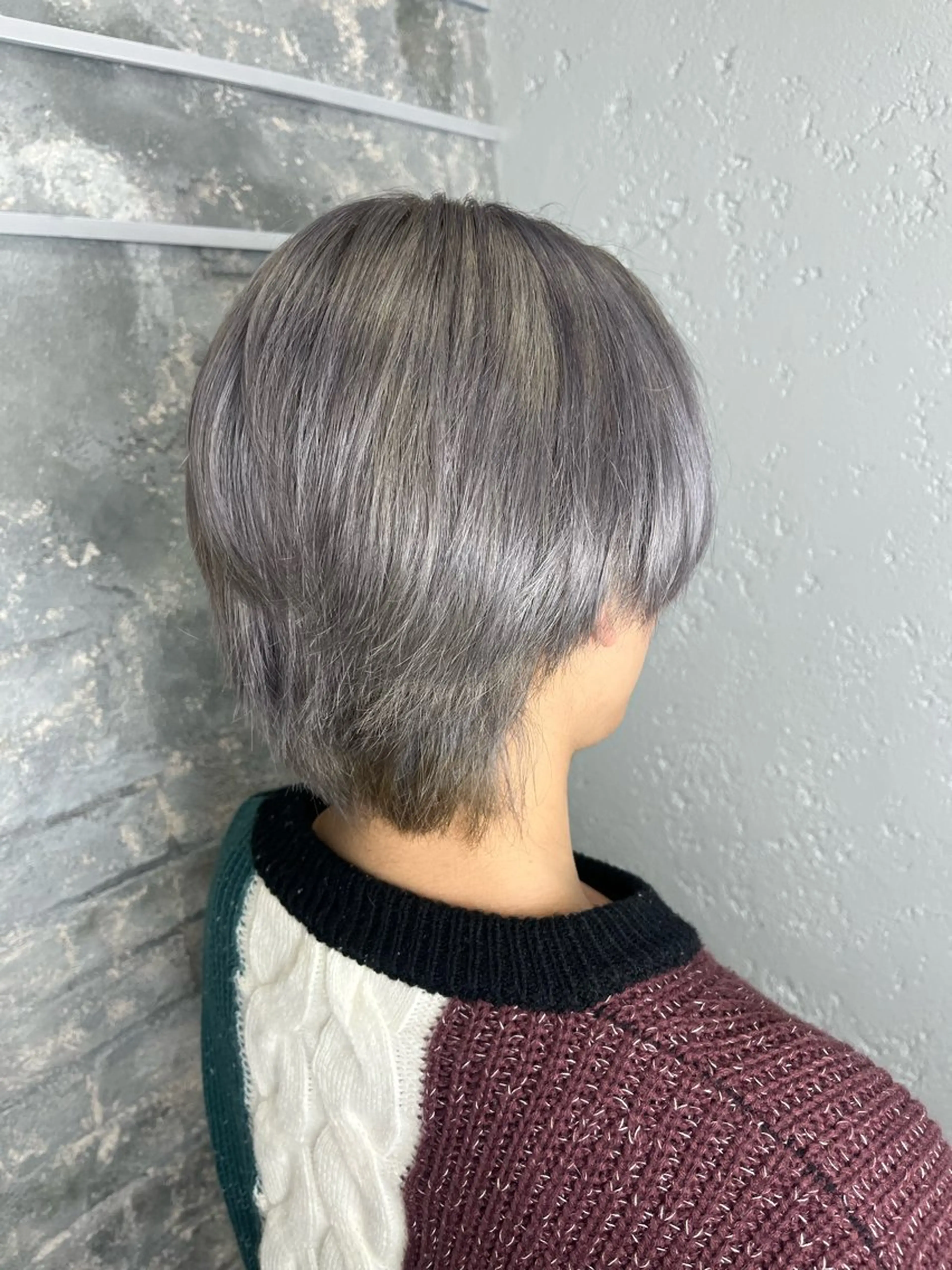 ショート カラー メンズ メンズブリーチ メンズハイトーン ブリーチ ケアブリーチ ハイトーンカラー ハイトーンケアカラー コト👱🏻♀️のヘアスタイル