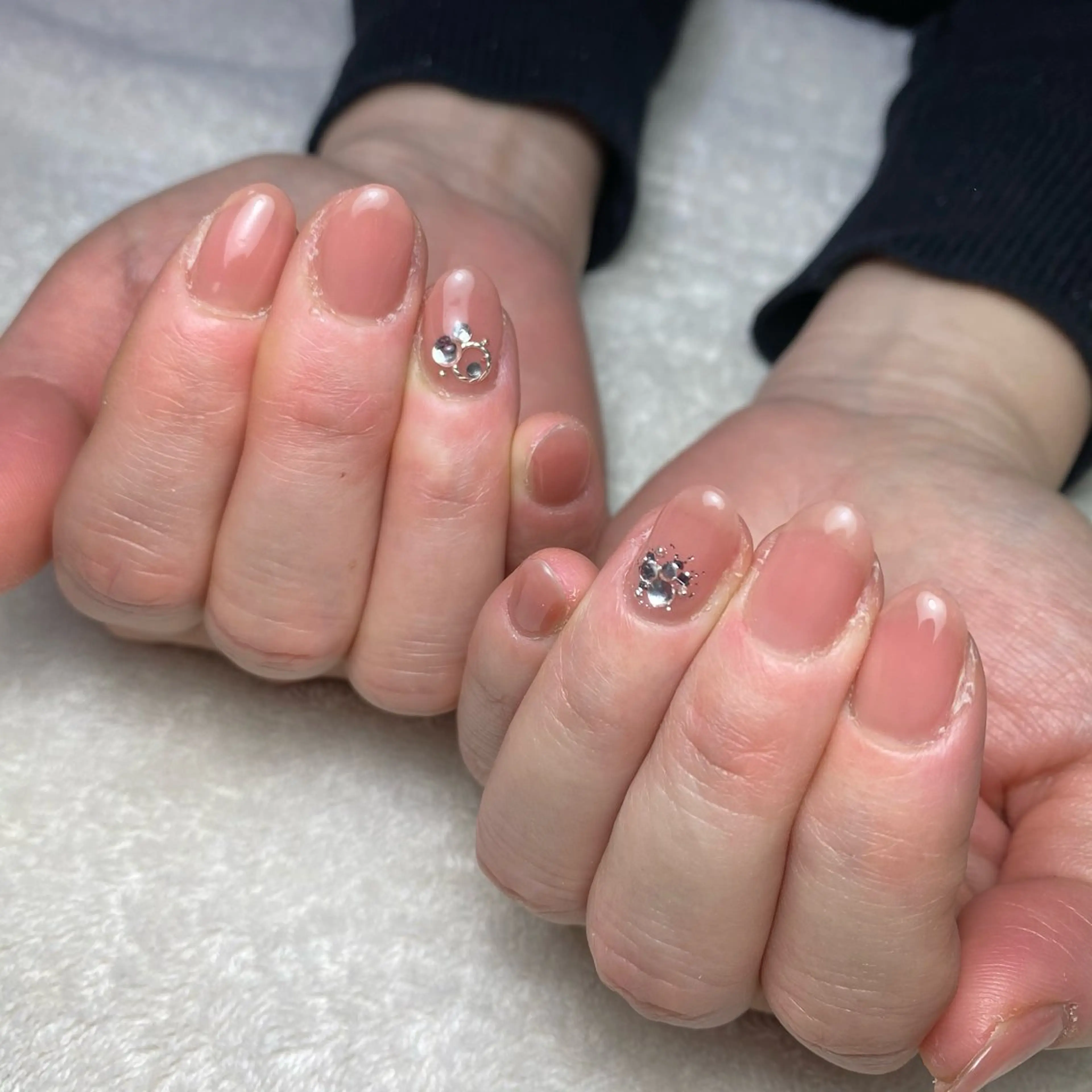 ネイル オフィスネイル シンプルネイル ハンドネイル COCO+所属・COCO +のエステ・リラクイメージ