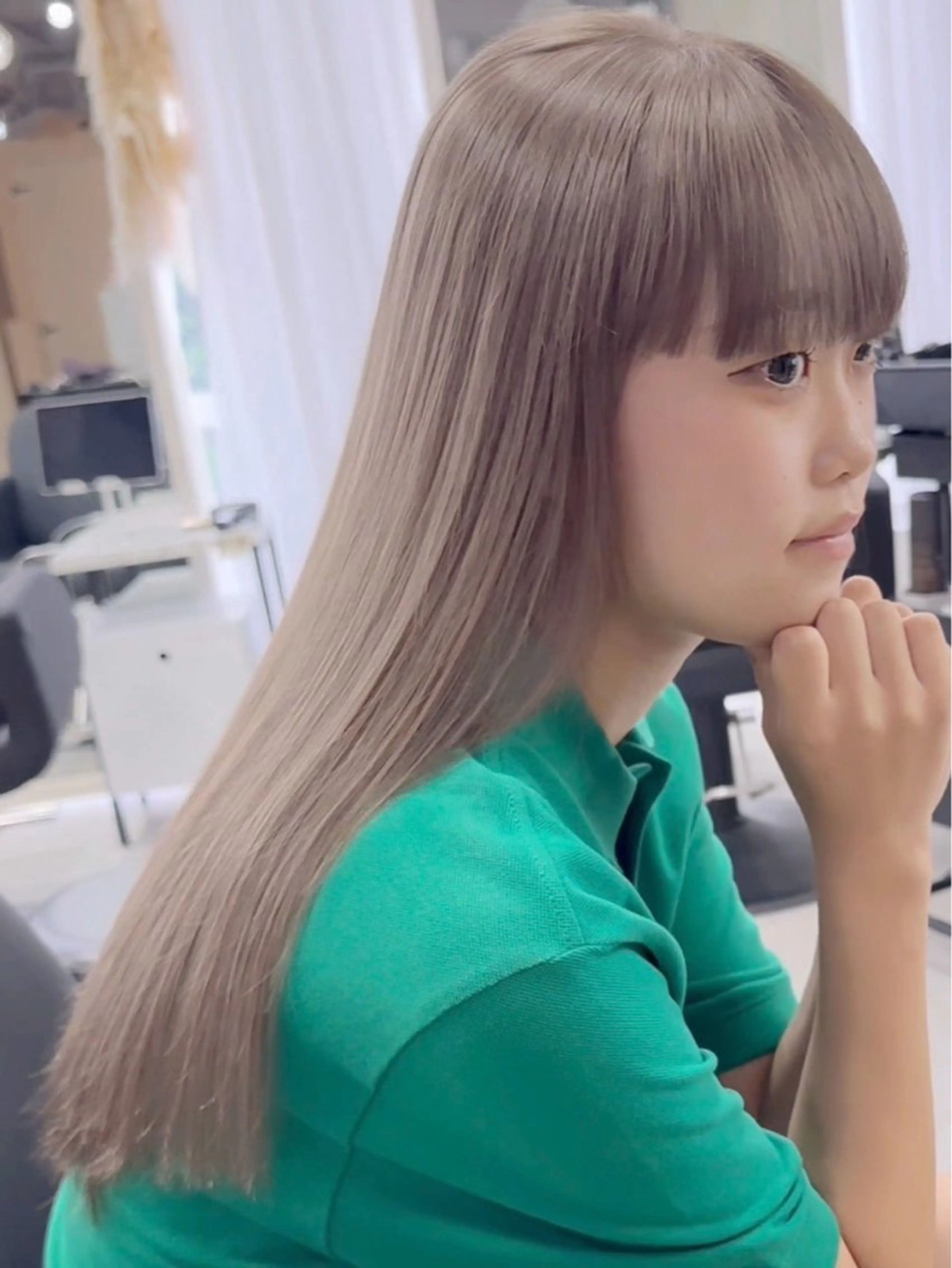 ロング カラー ブリーチ ダブルカラー グレージュ ハイライトカラー ハイトーンカラー ヘアカラー XELM/ハイトーン /高崎/RUIのヘアスタイル