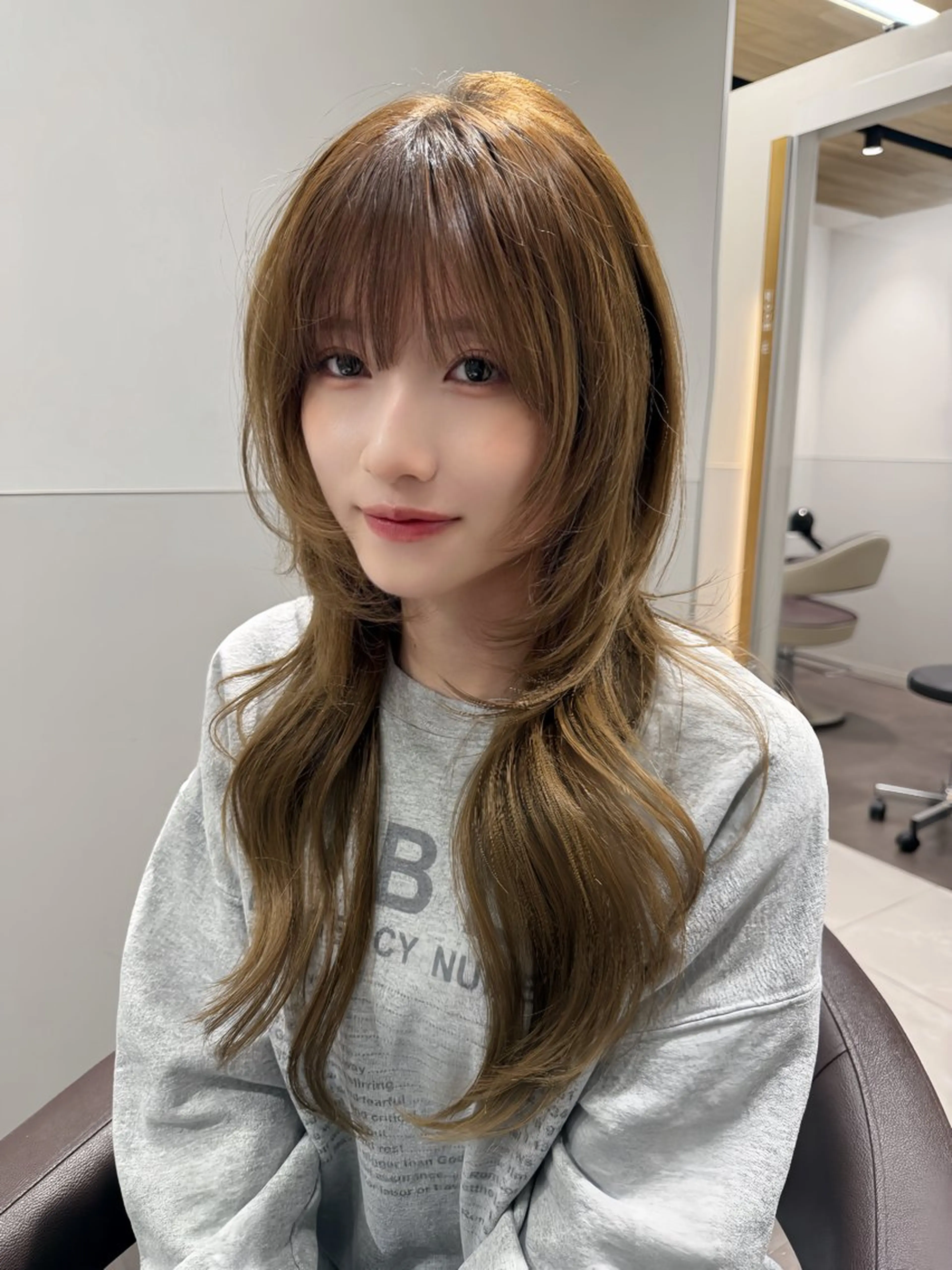 ロング カット トリートメント ViVIE   AOYAMA所属・RiA/レイヤーカッ ト/ハッシュカットのヘアスタイル