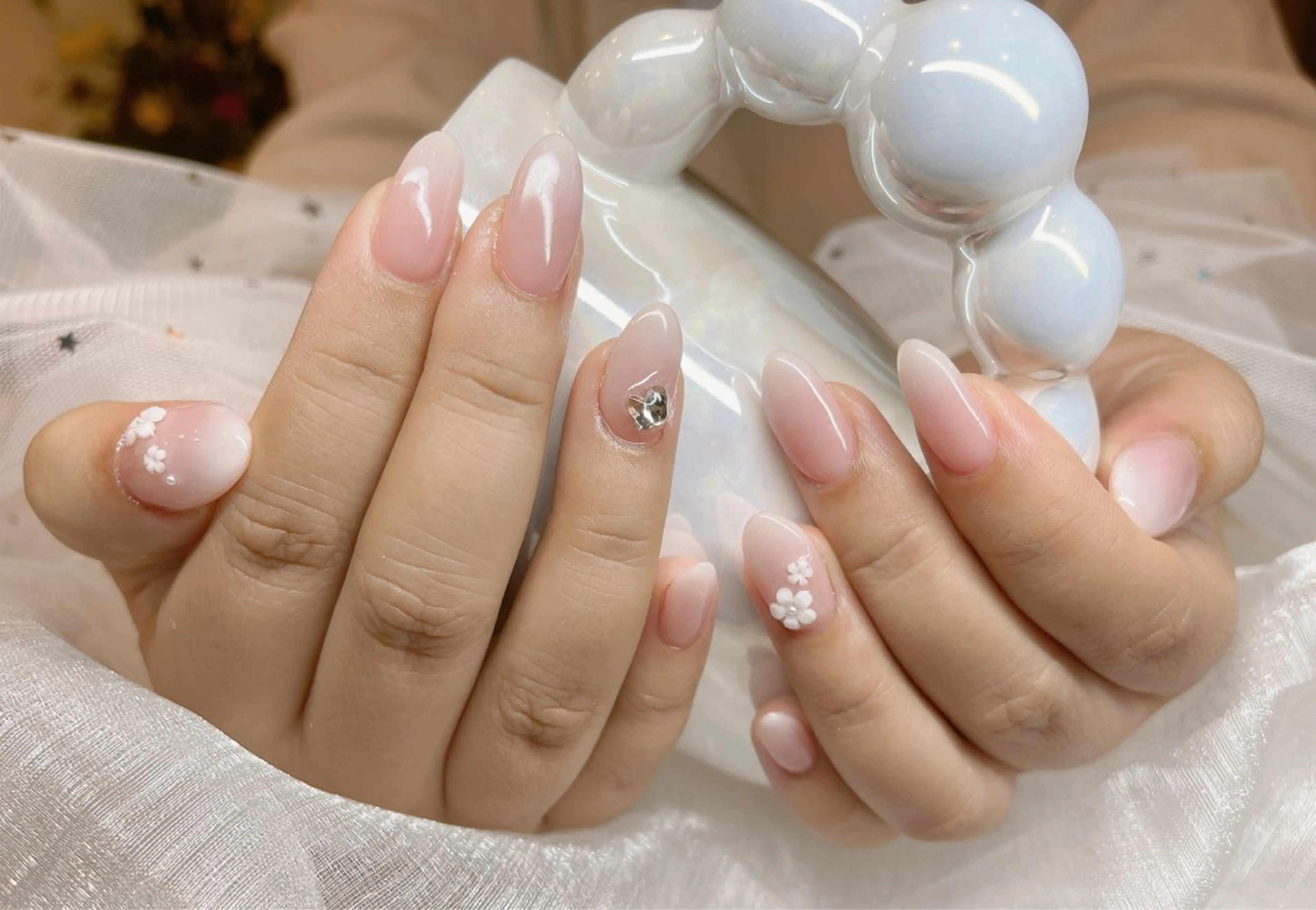 ネイル ハンドネイル ハンドケア NailDemure 【銀座店】のネイルデザイン