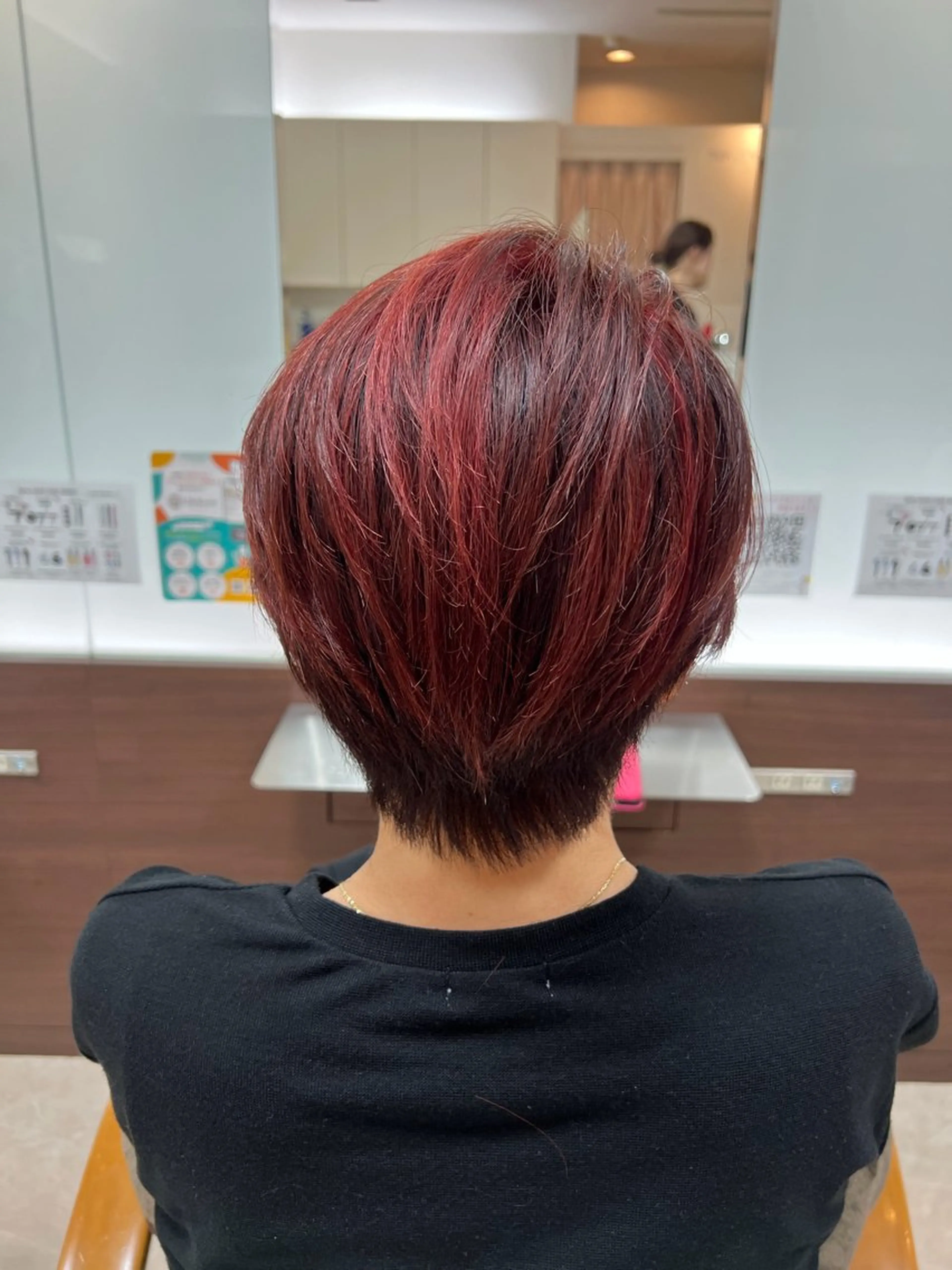 ショート Hair Make NEWYORK　稲荷町店所属・moe 🍀美髪矯正 ツヤツヤストレートのヘアスタイル