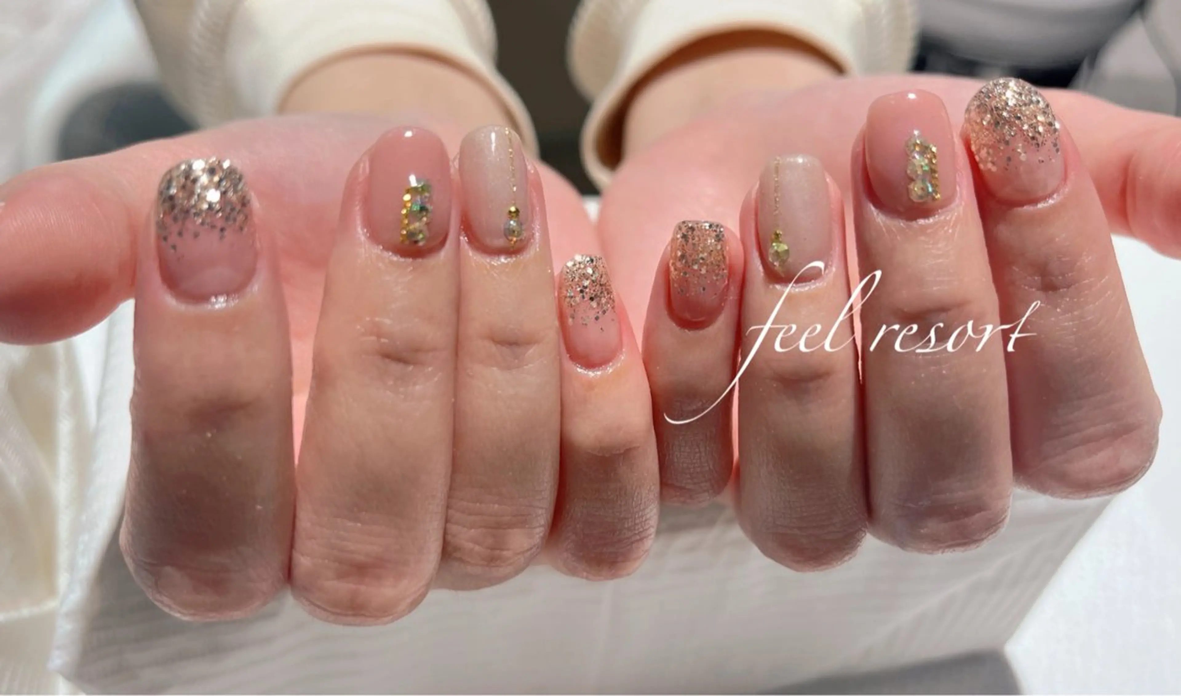 ネイル 長さ出し フットネイル フレンチネイル ジェルネイル ガラスフレンチ ハンドネイル Lien（リアン） 銀座駅6分のネイルデザイン